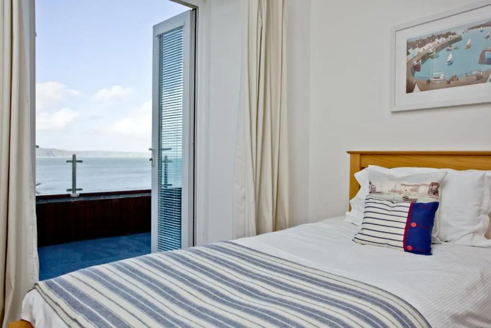 6 At The Beach, Torcross