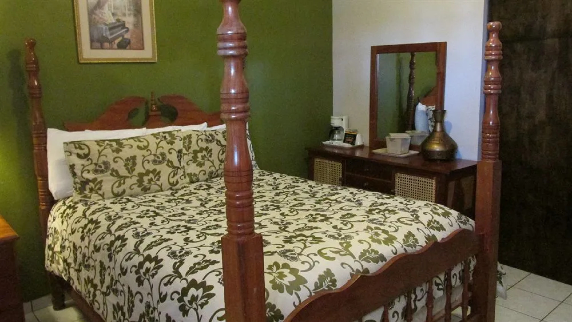 Grand Bahía Ocean View Hotel