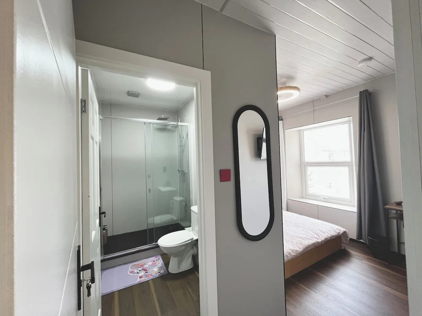 OYO Welsh Holiday Accommodation - Modern Stay