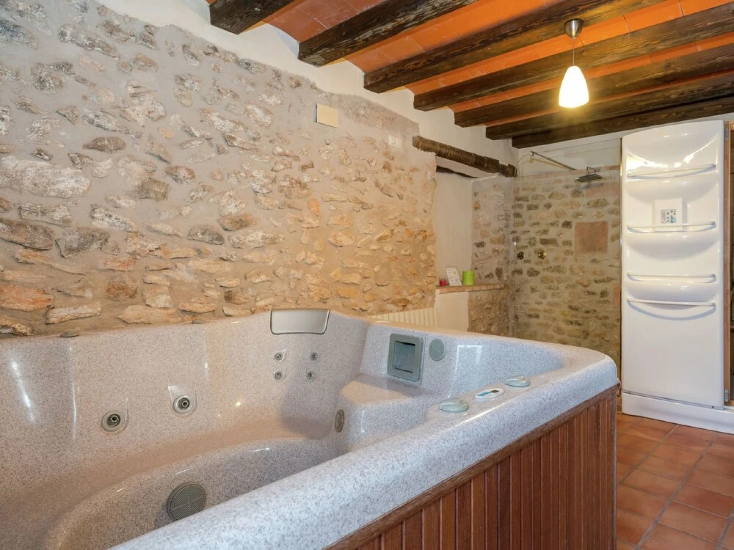 Grand Mansion in La Bisbal del Penedès With Sauna