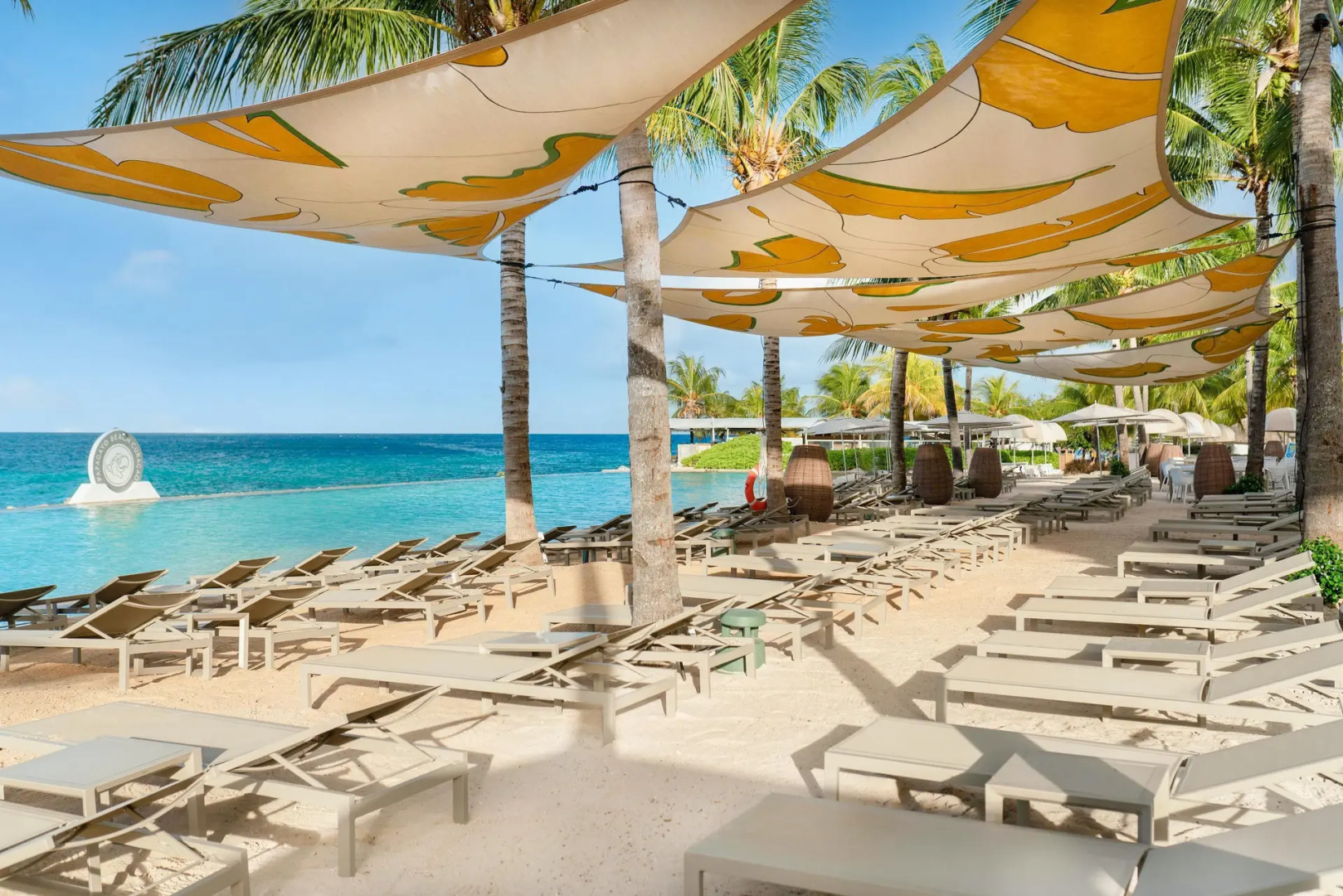 Papagayo Beach Hotel