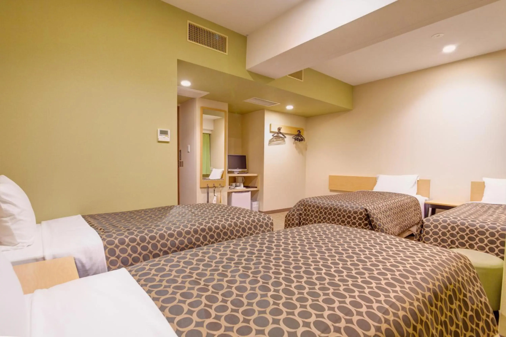 Community & Spa Naha Central Hotel