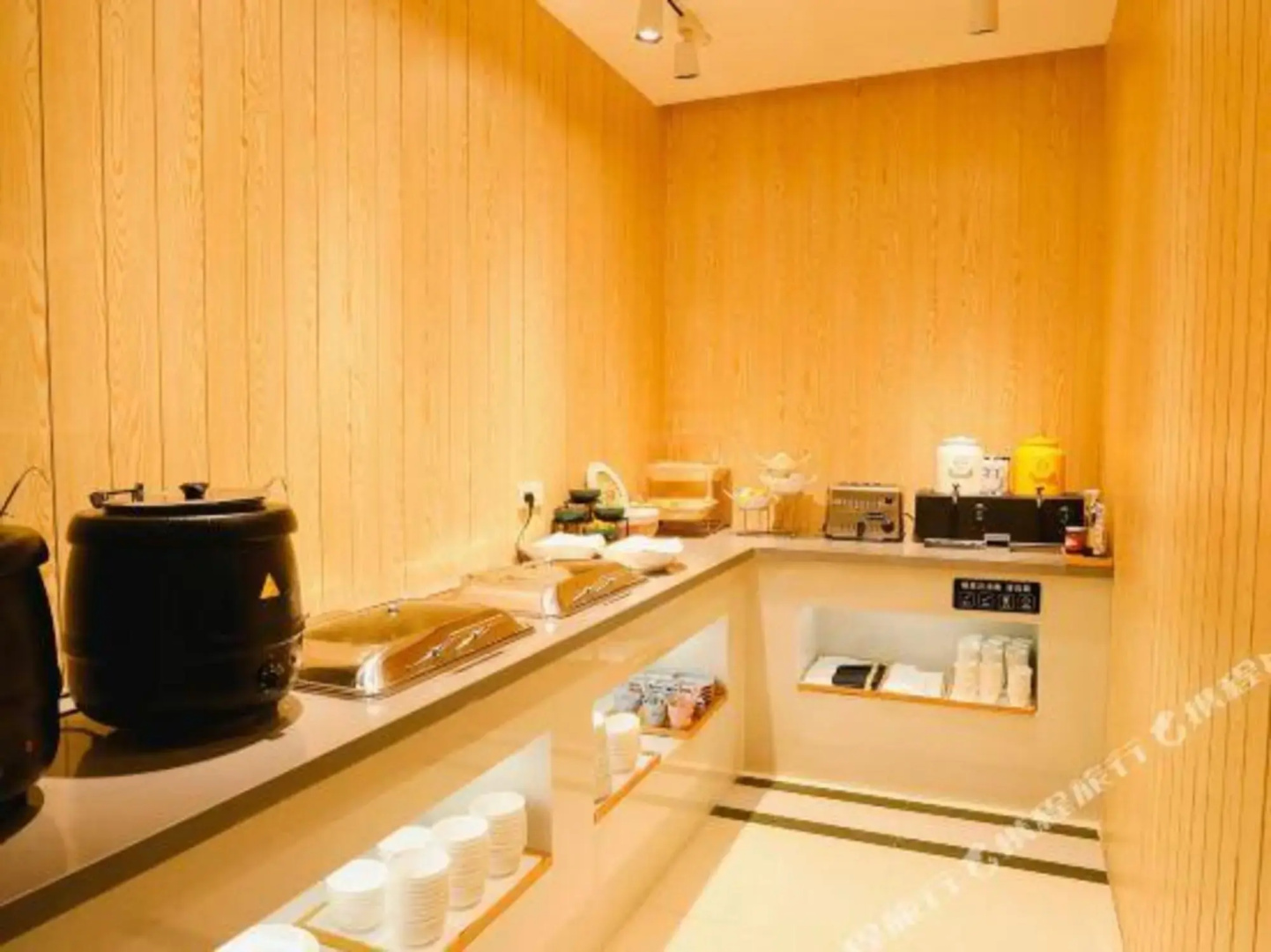 Xunyicao Fashion Hotel