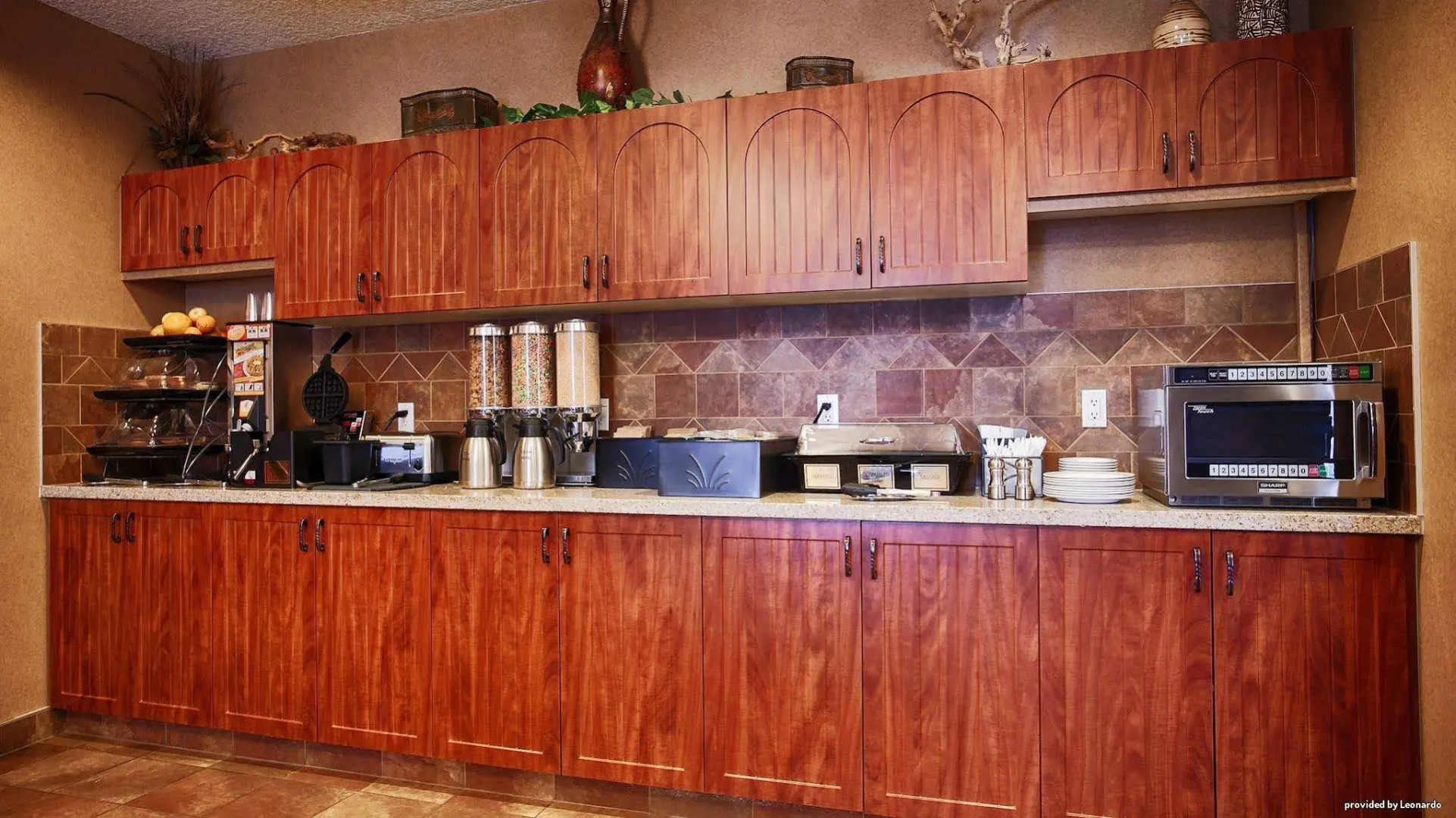 Best Western Diamond Inn