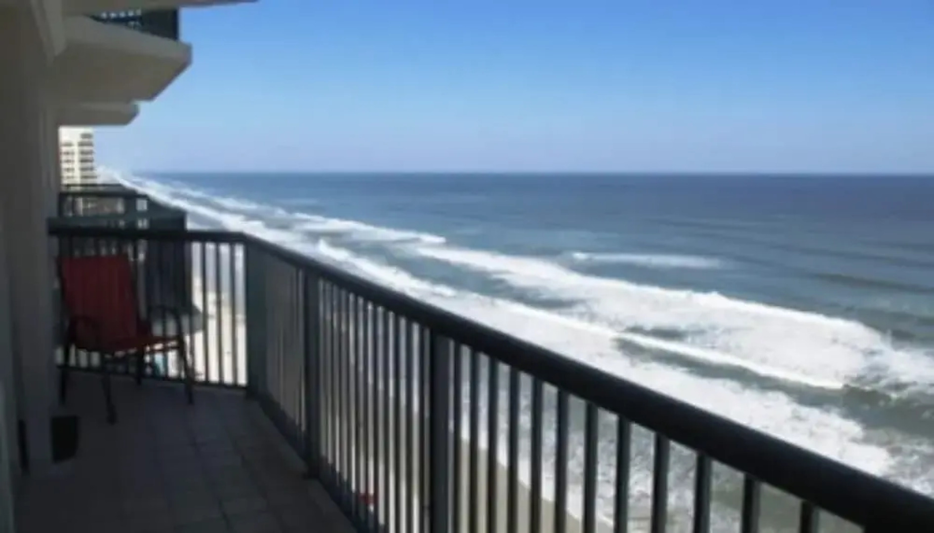 Dimucci Towers Ten 1903 - Great Views from the 19th Floor - 3 BR 3 BA