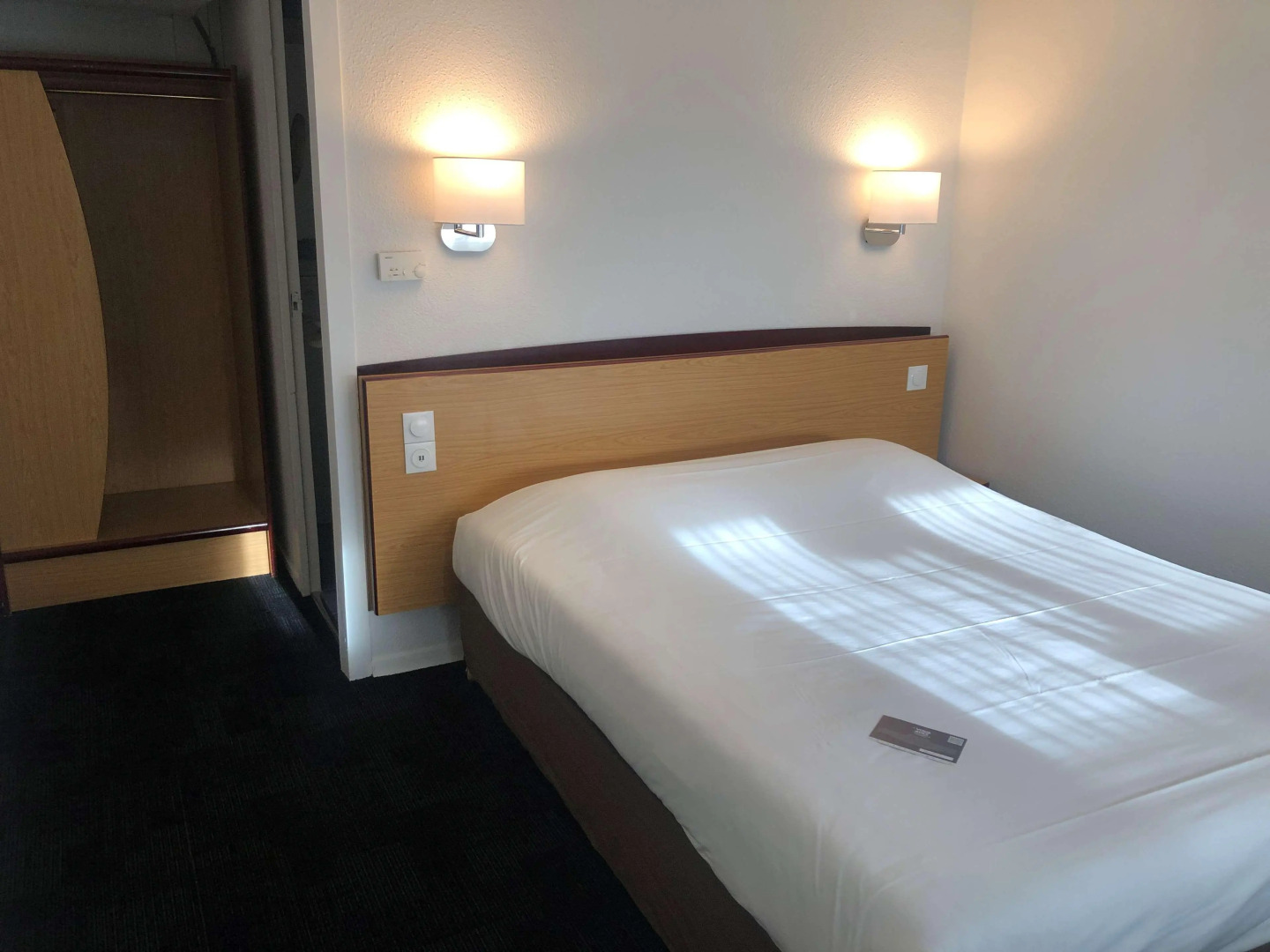 Kyriad Niort Est - La Crèche