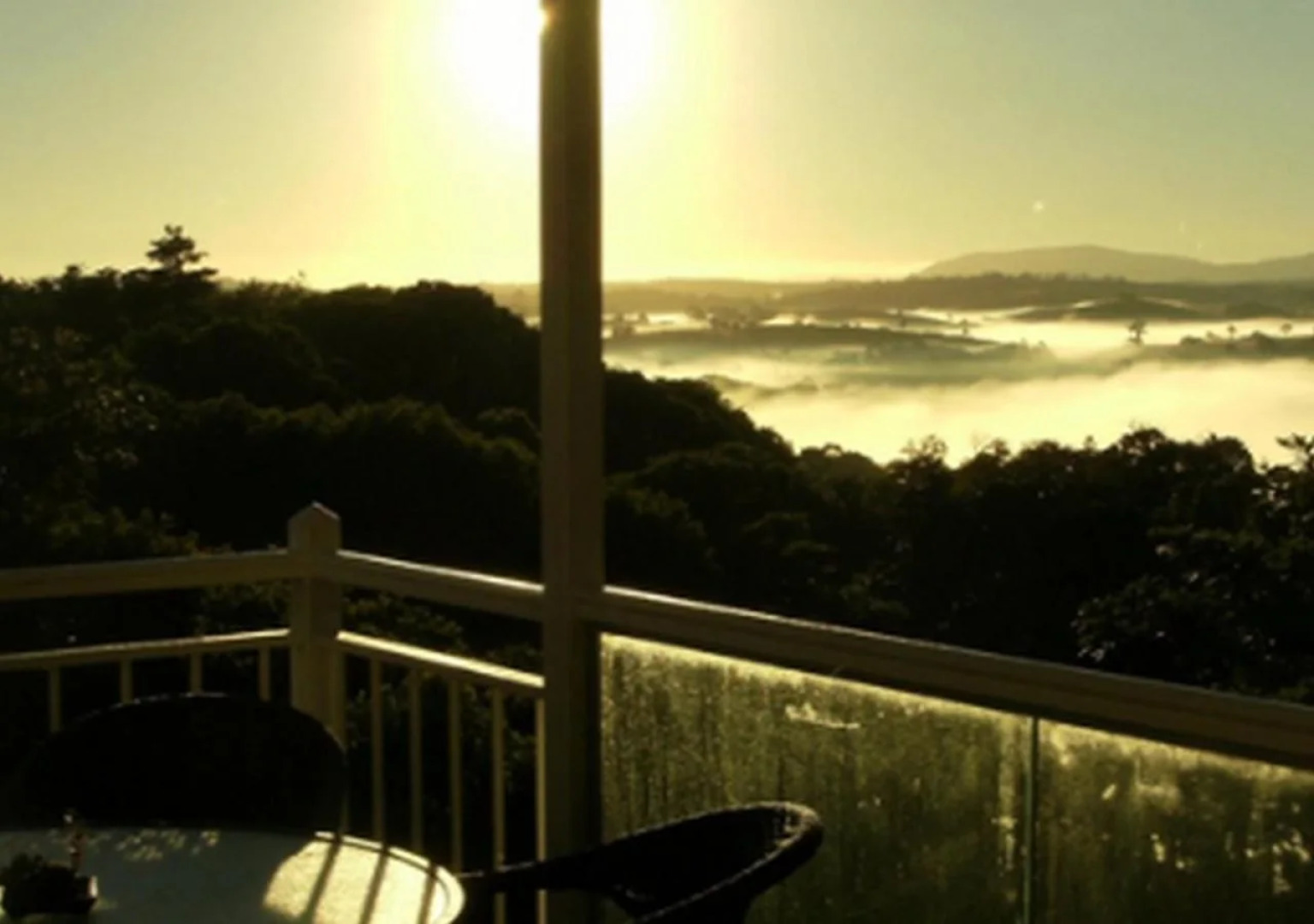 Tinaroo Sunset Retreat