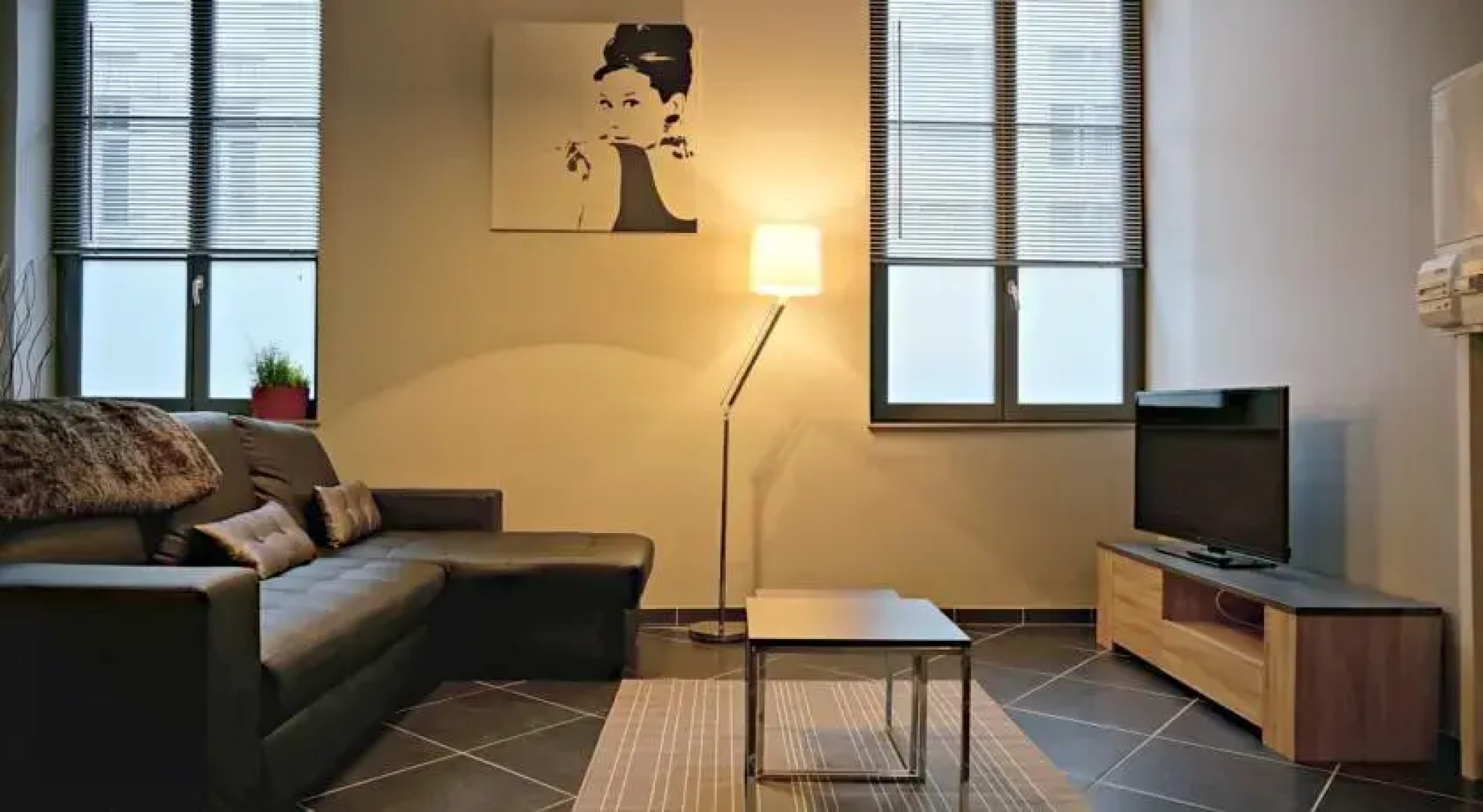 Little Suite - Alice