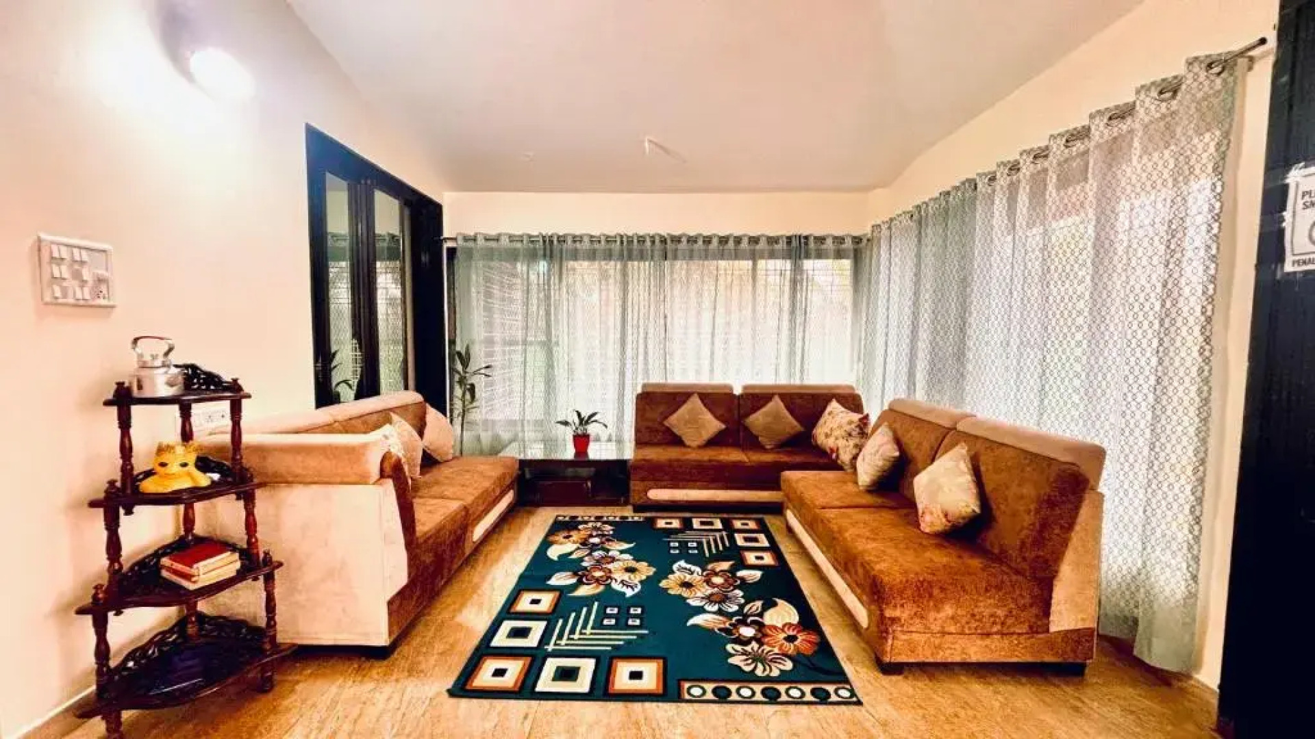 La Passiflora at Pawna Lake