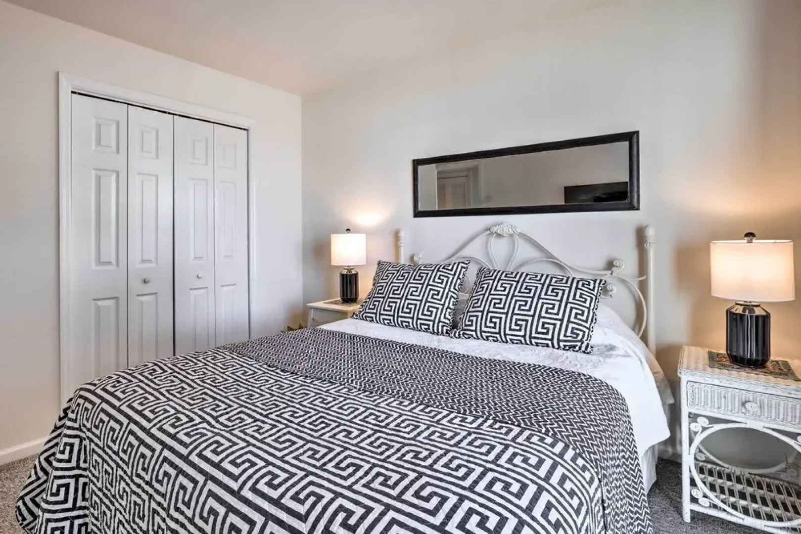 Bright & Airy Condo - Walk to Ortley Beach!