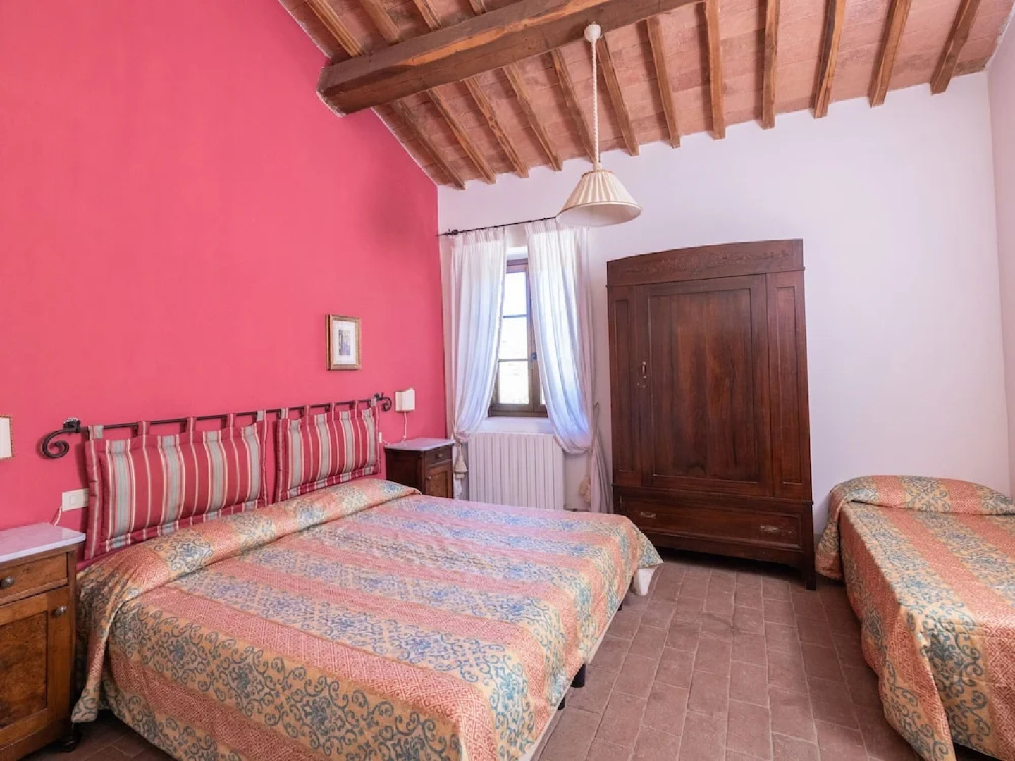 Modern Farmhouse in Rapolano Terme With Swimming Pool