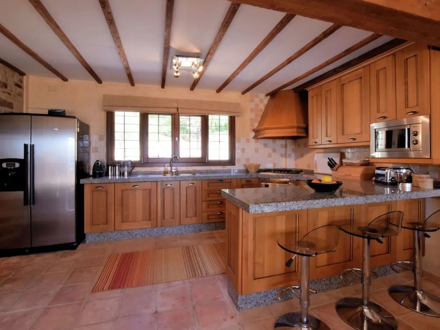 Luxurious Villa With Private Pool, Easily Accessible, in Spectacular Scenery