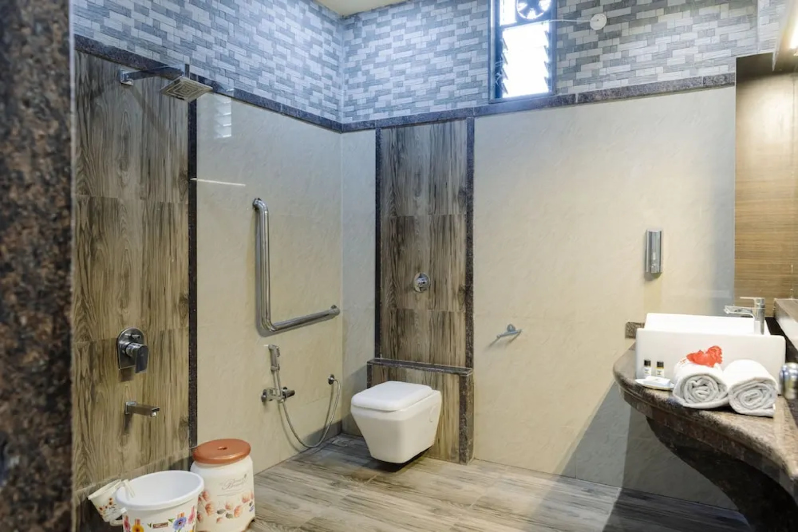 Tadoba Wildlife Resort