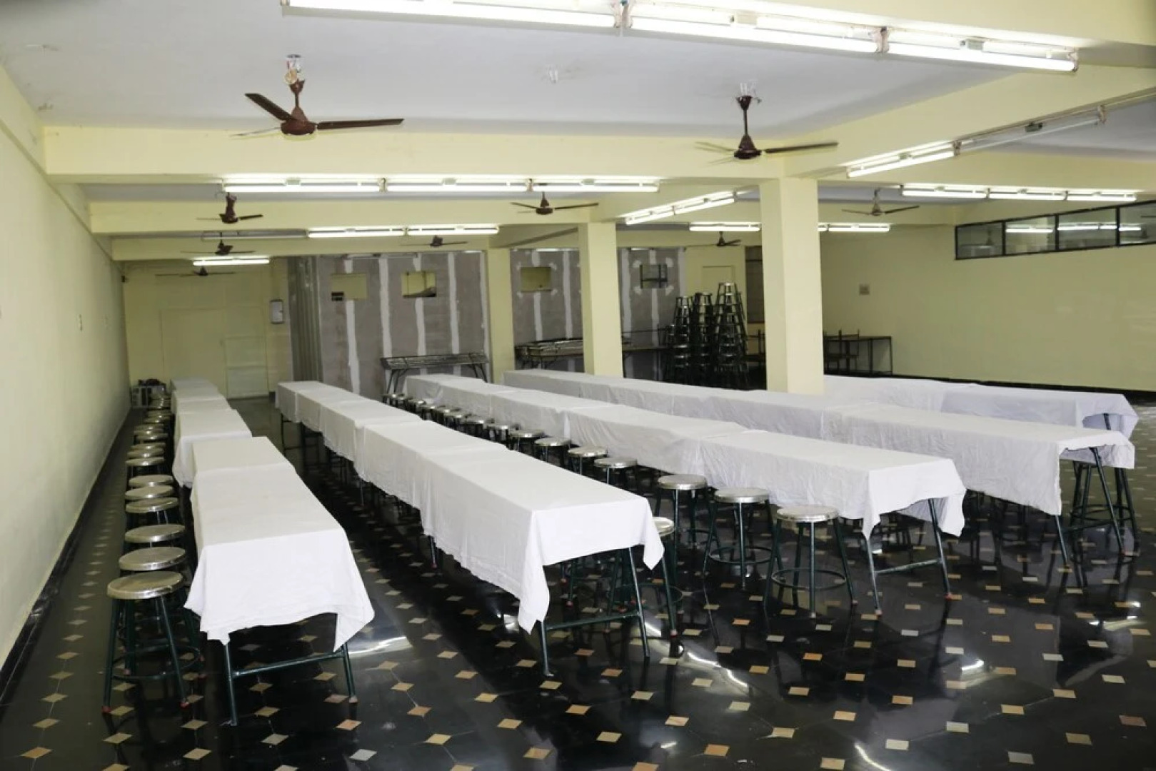 Siva Sakthi Hotel A Unit Of Ammayi Hotel