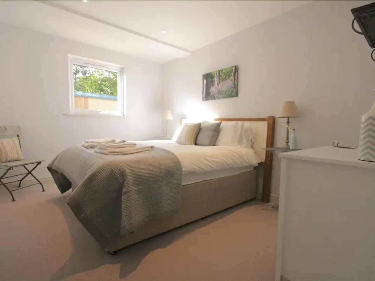 Cobnut Barn, Bourton On The Water