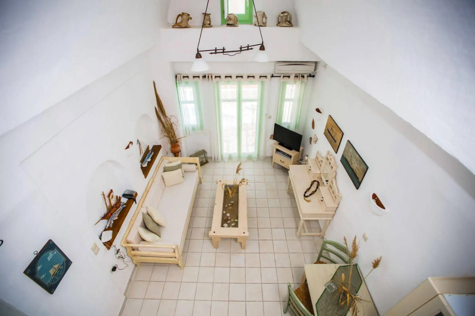 Tholaria Boutique Hotel