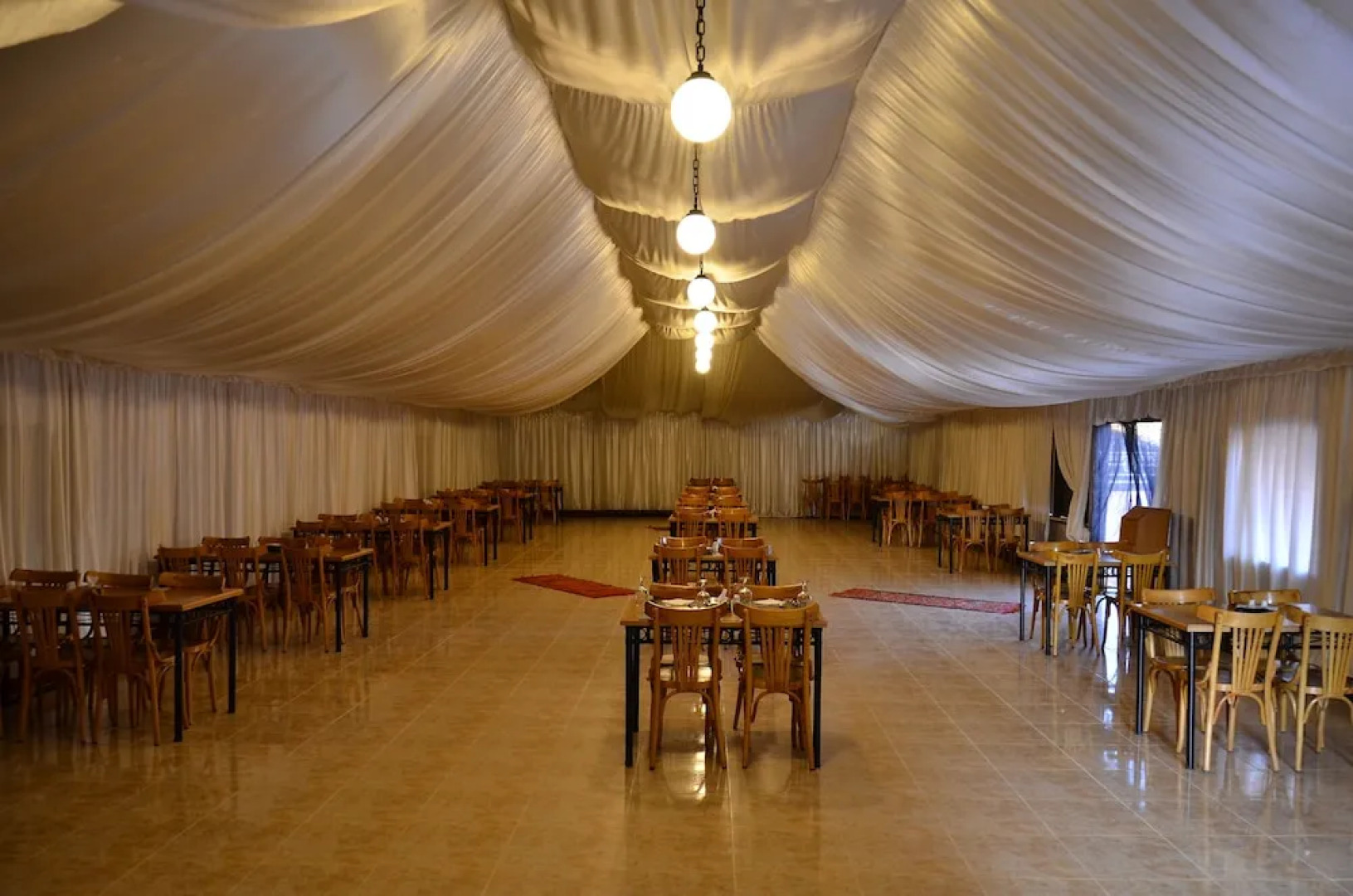 Space Village Luxury Camp