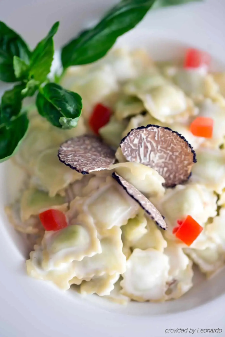 Croisette Beach Hotel Cannes - MGallery Collection