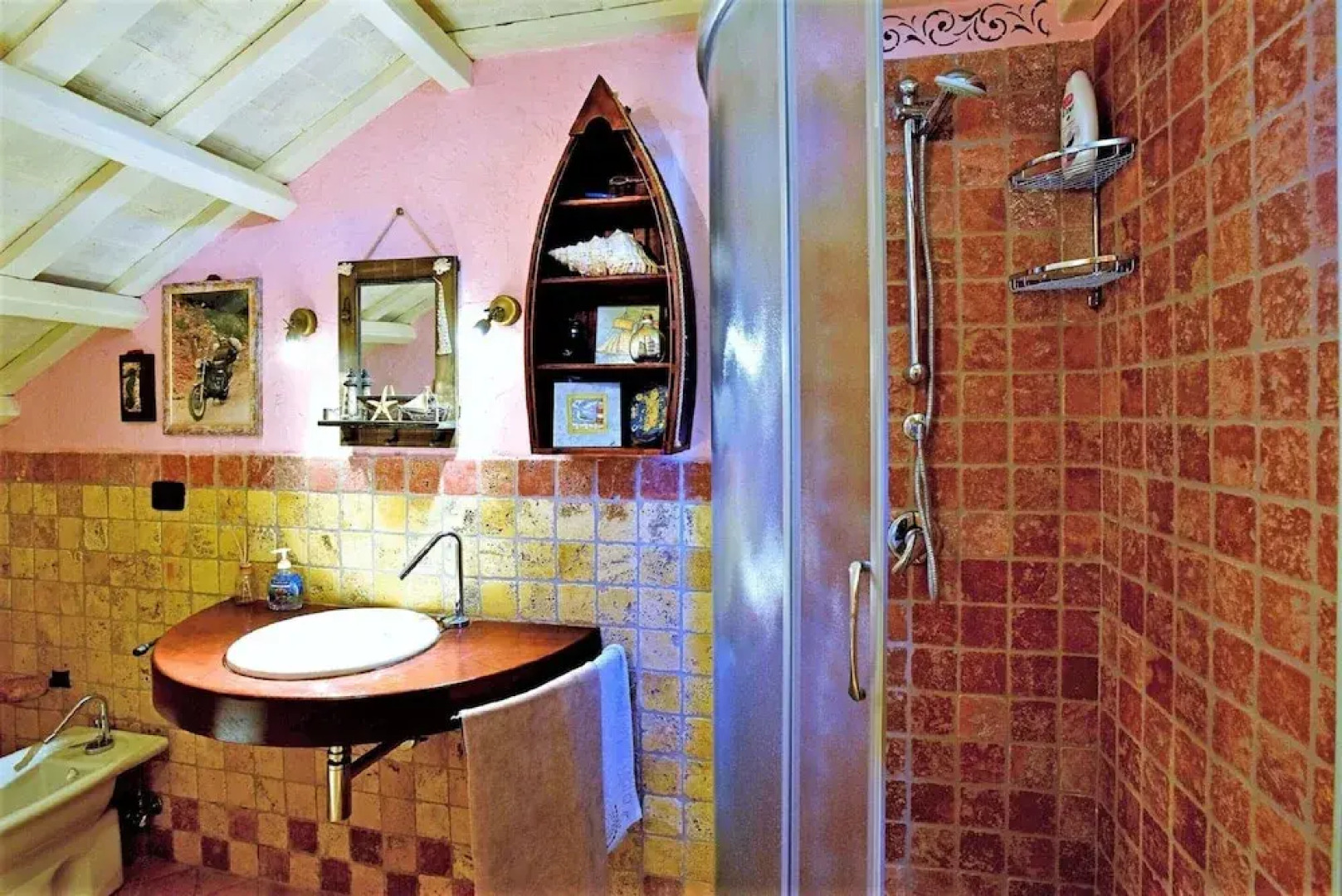 Elegant Villa in Montecosaro Italy with Hot Tub