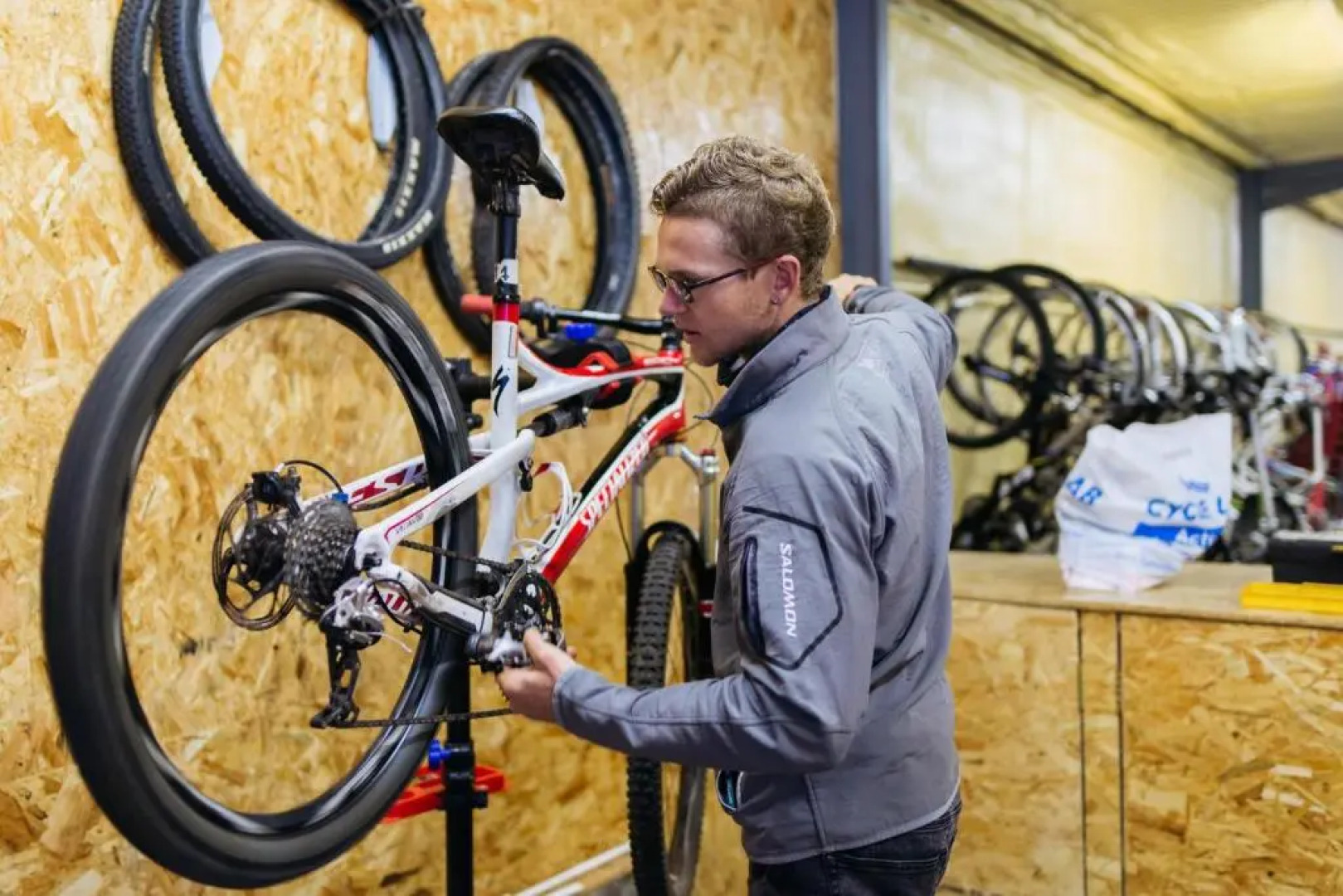 Trails End Bike Hotel