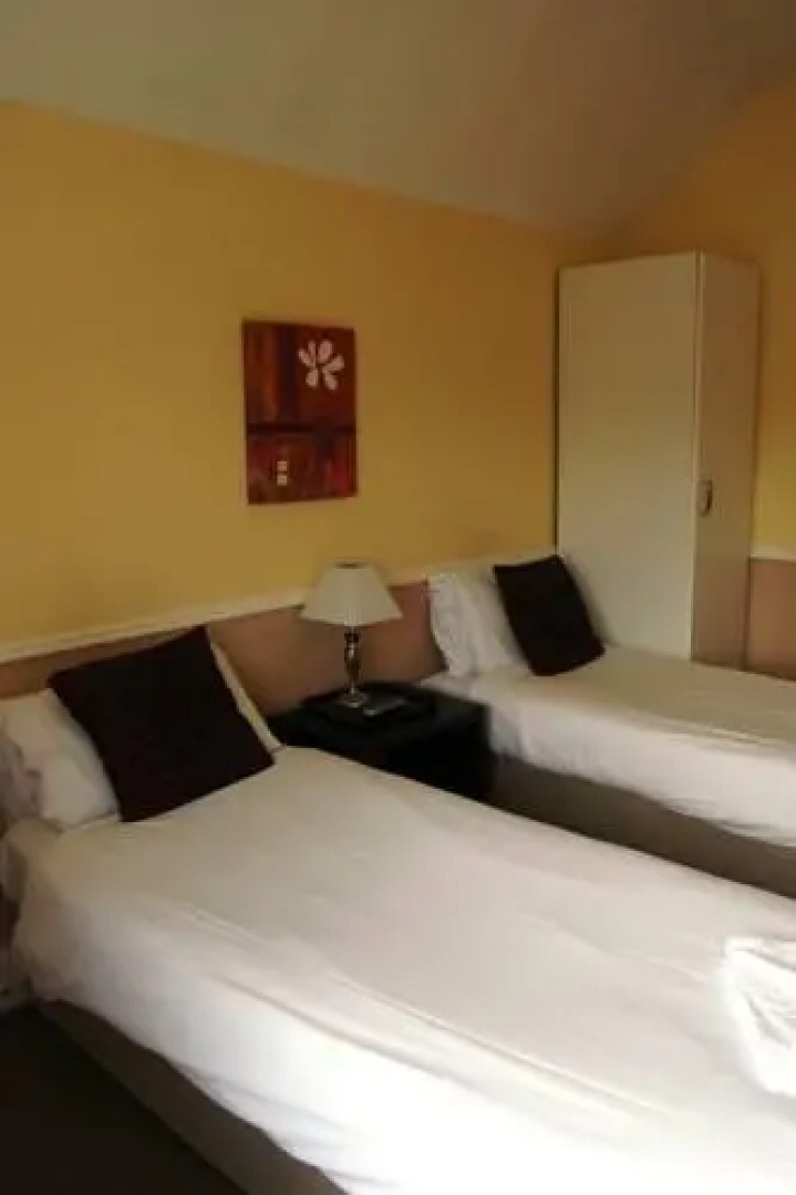 Tenterden Guest House