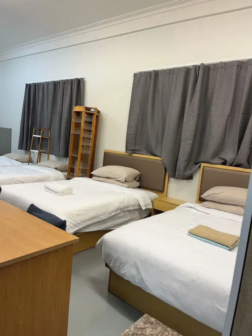 2 Double 3 Single  2 Sofa Beds Studio