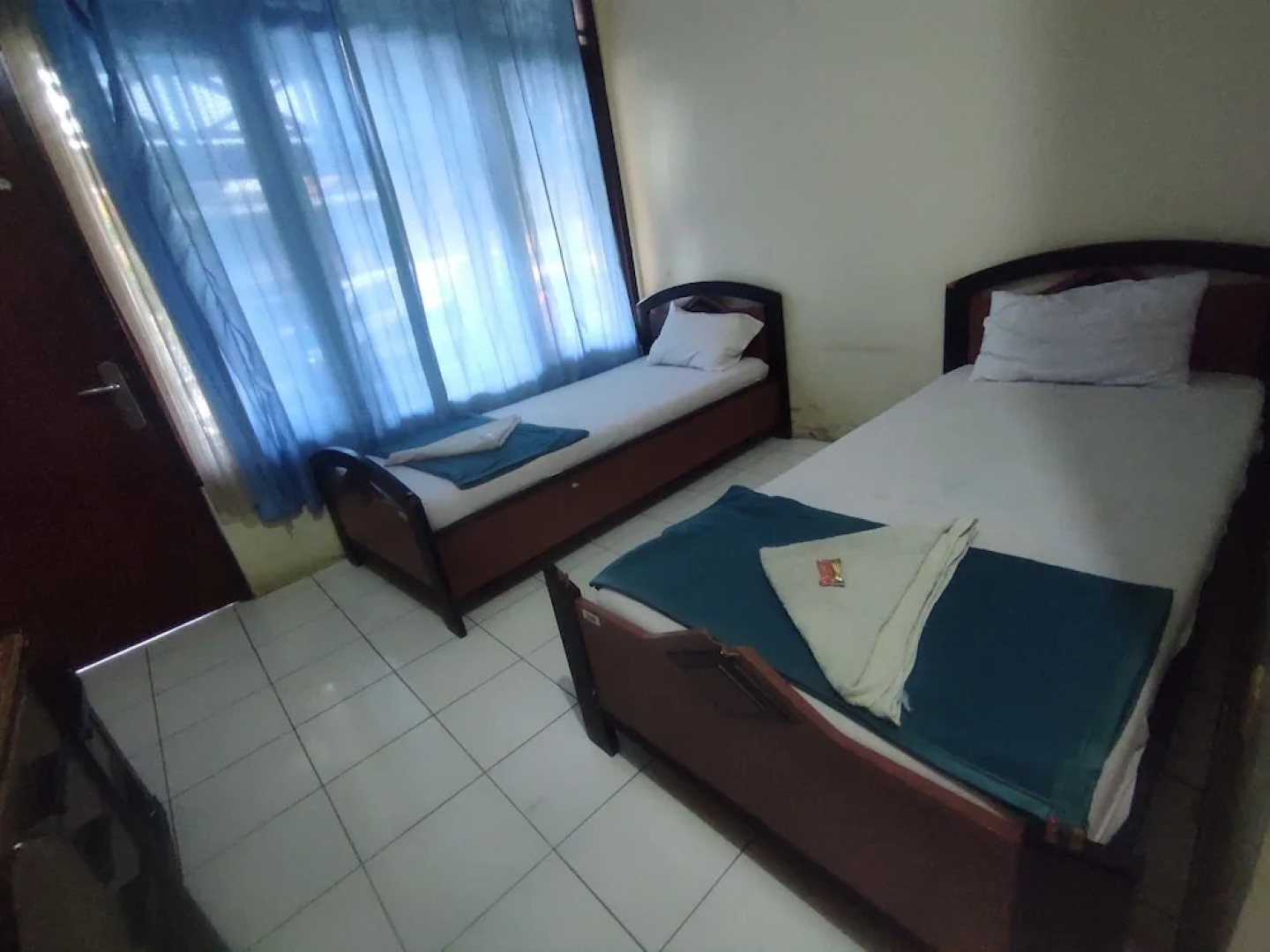 Capital O 93024 Hotel Ganesha