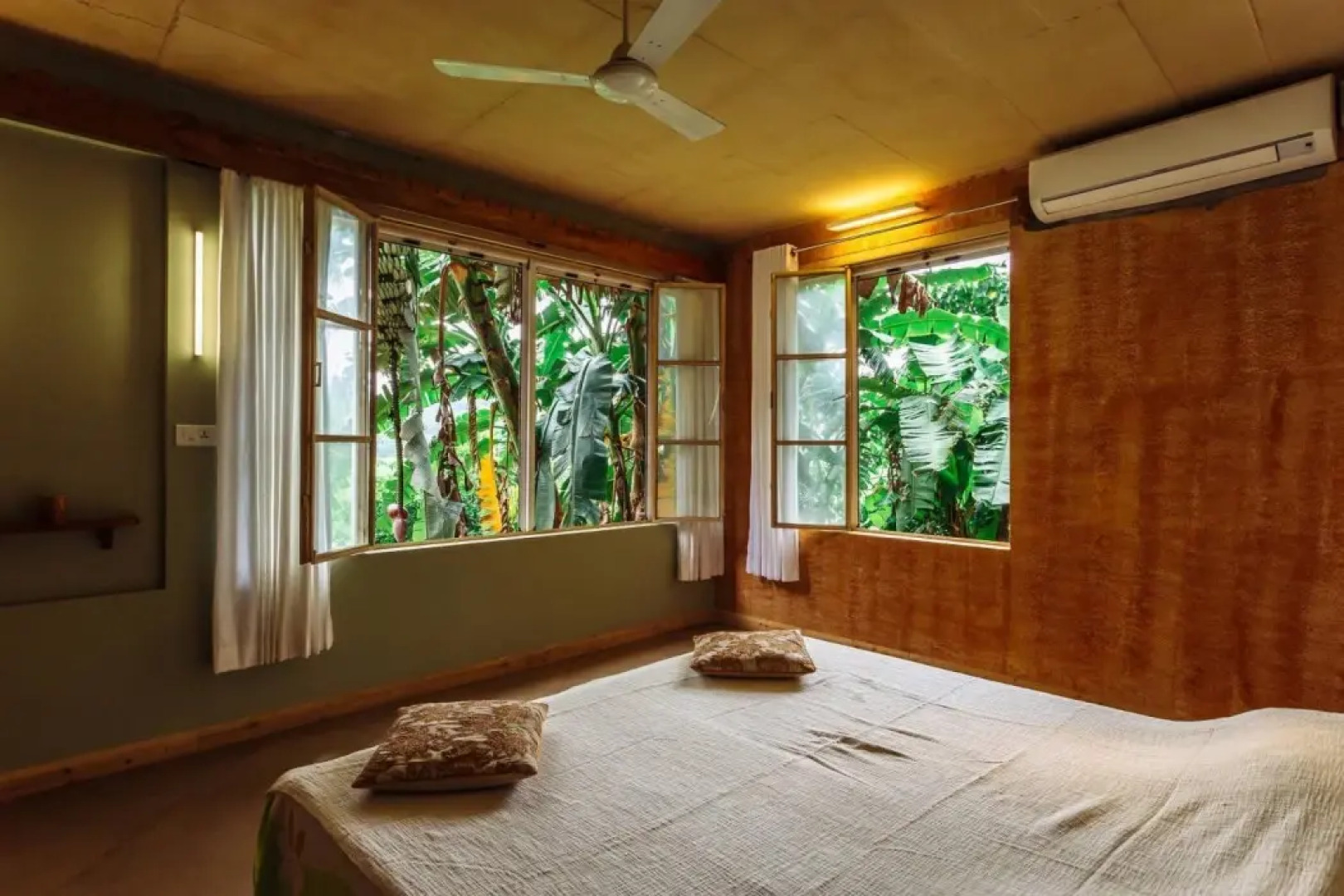 Mynaakom Guest House