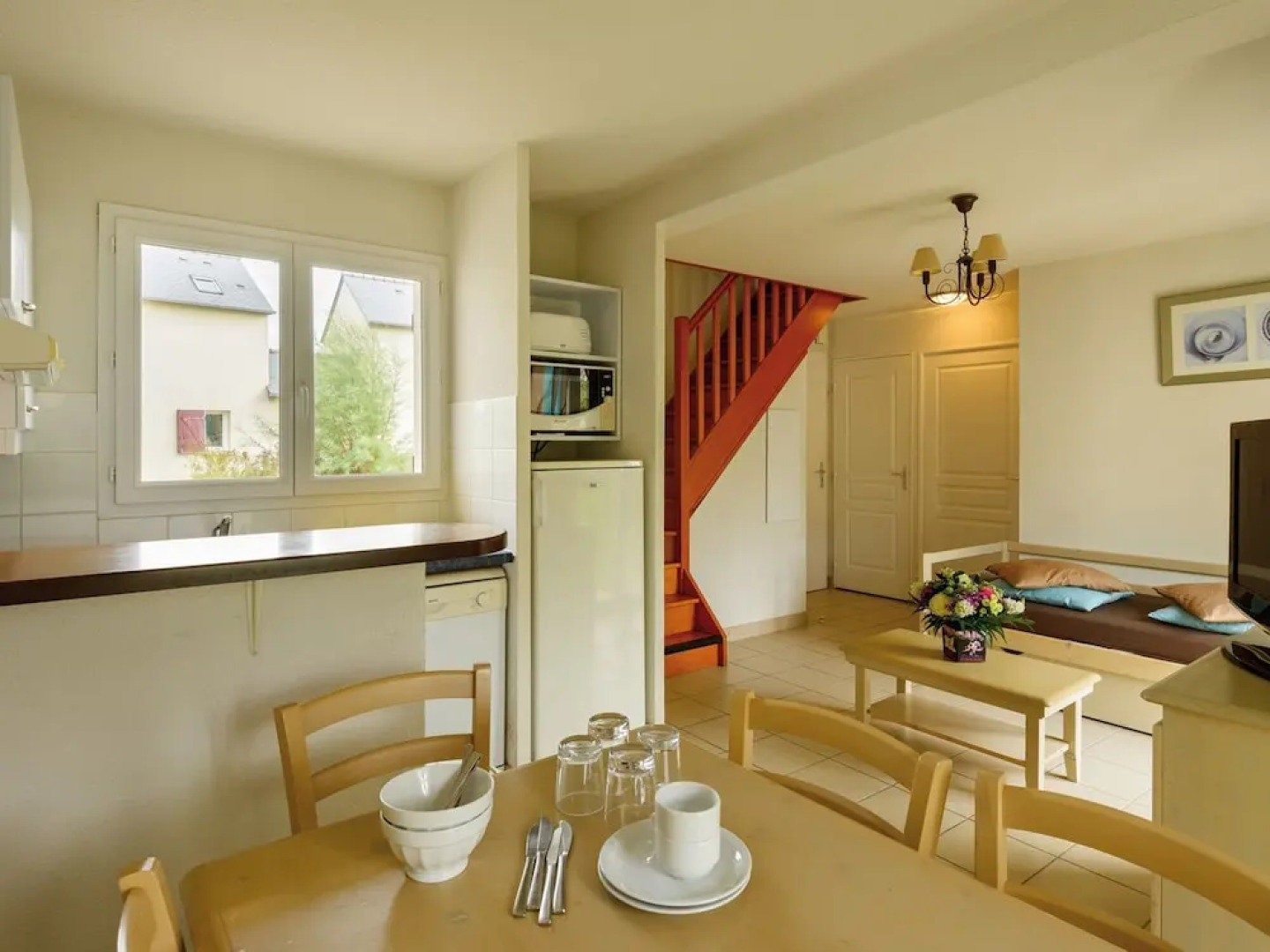 Cozy Breton Holiday Home Near the bay of Douarnenez