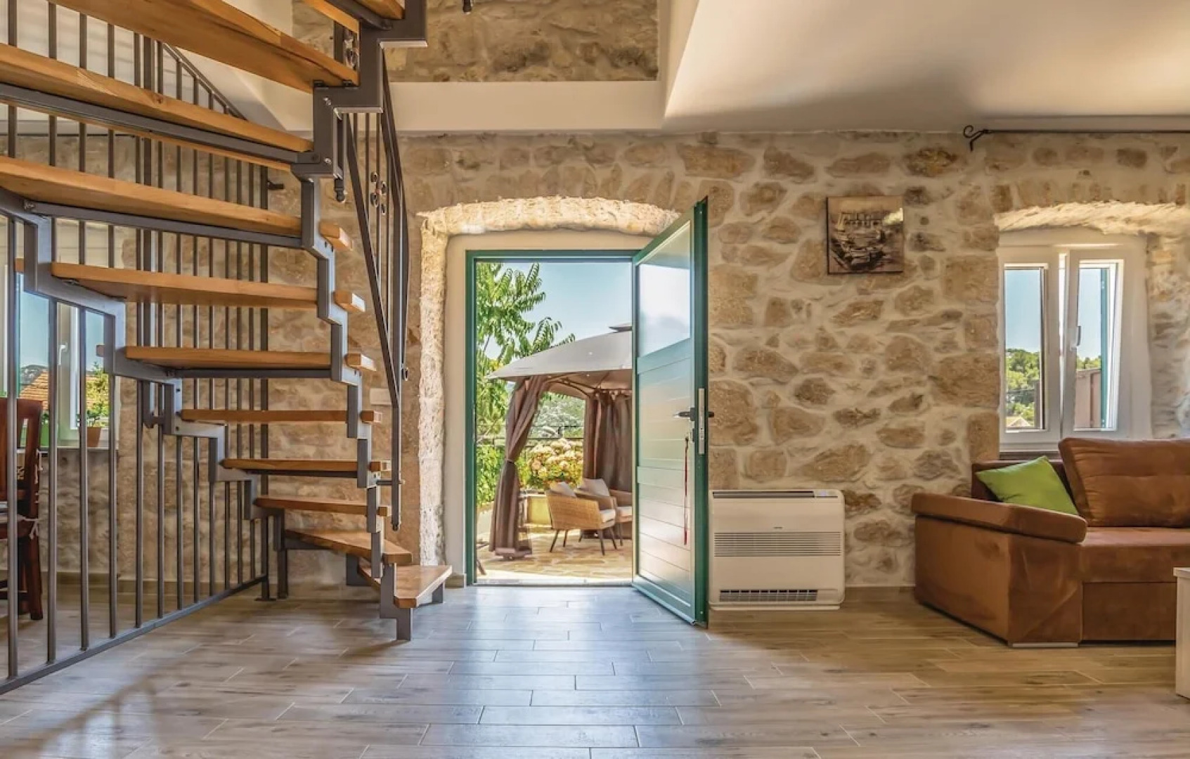 Amazing home in Ploce w/ WiFi and 3 Bedrooms