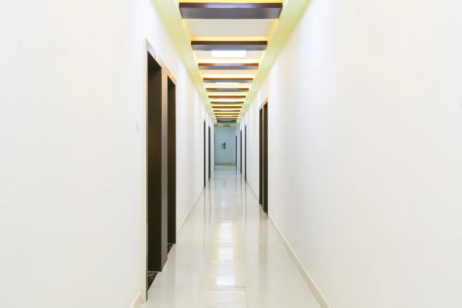 OYO 49376 Priyanka Residency