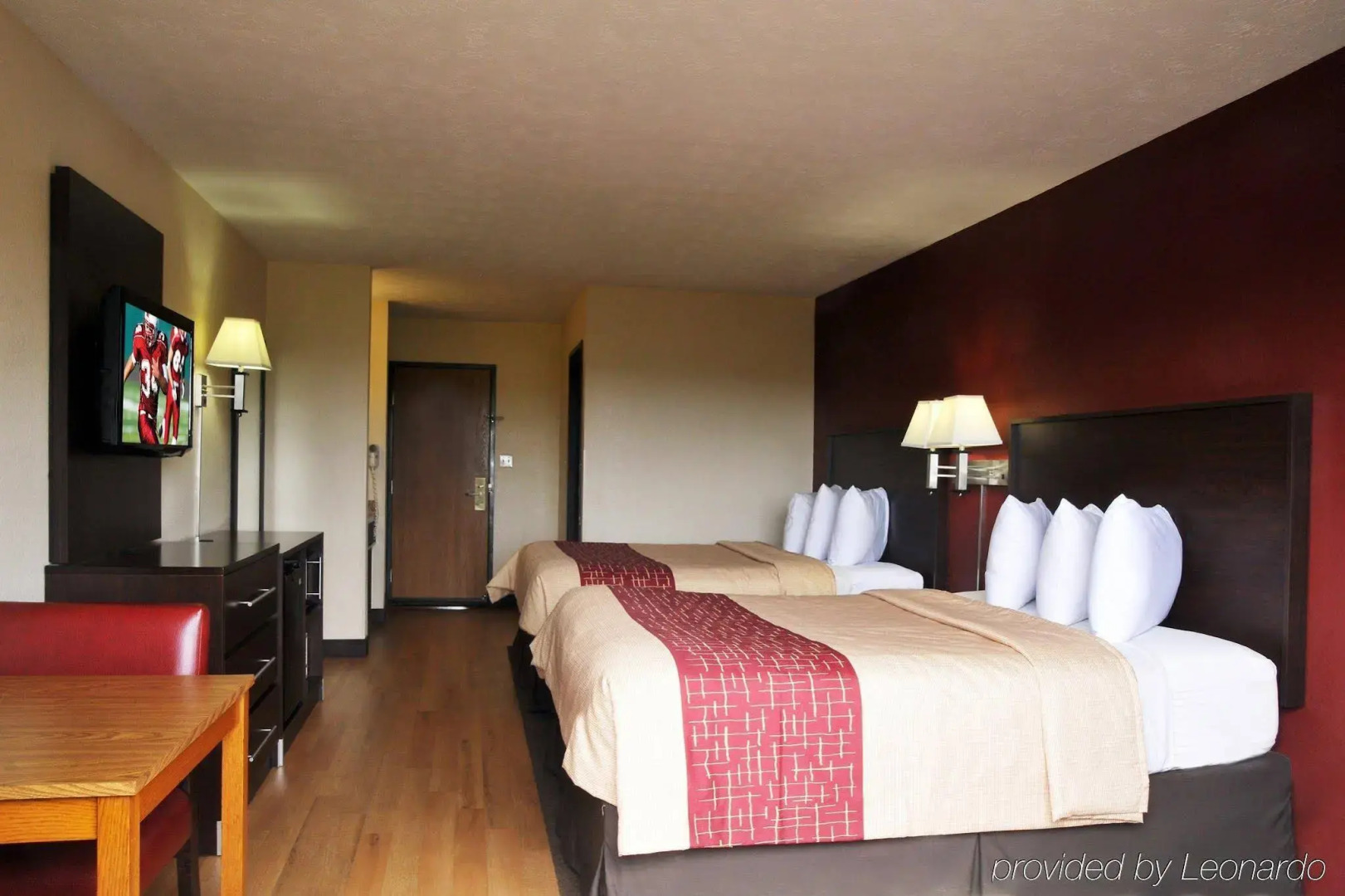 Red Roof Inn & Suites Hermitage