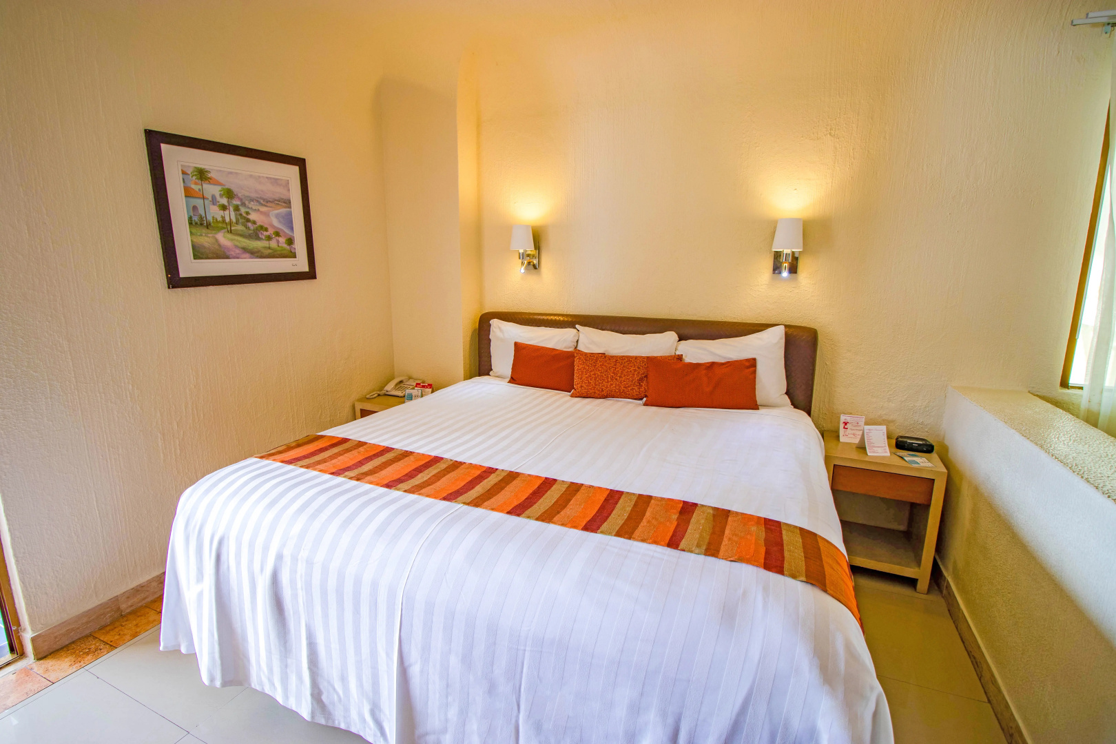 Luna Palace Hotel and Suites