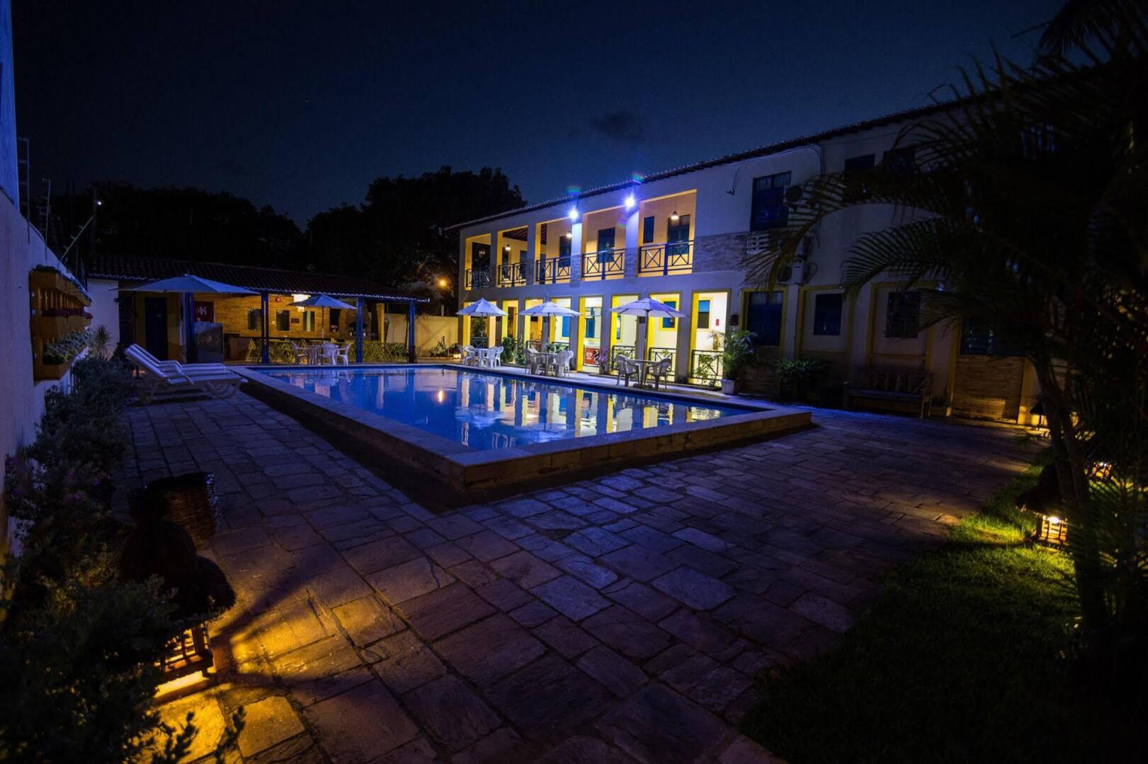 Pousada Flores do Mar