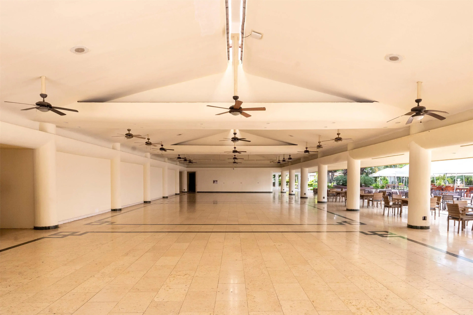 Best Western Las Mercedes Airport