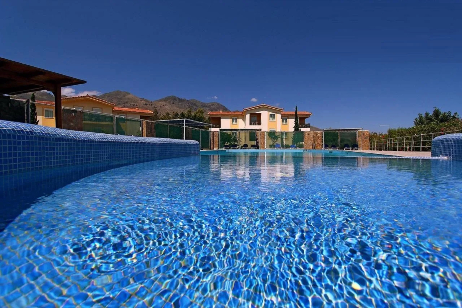 Monachus Monachus Apartments