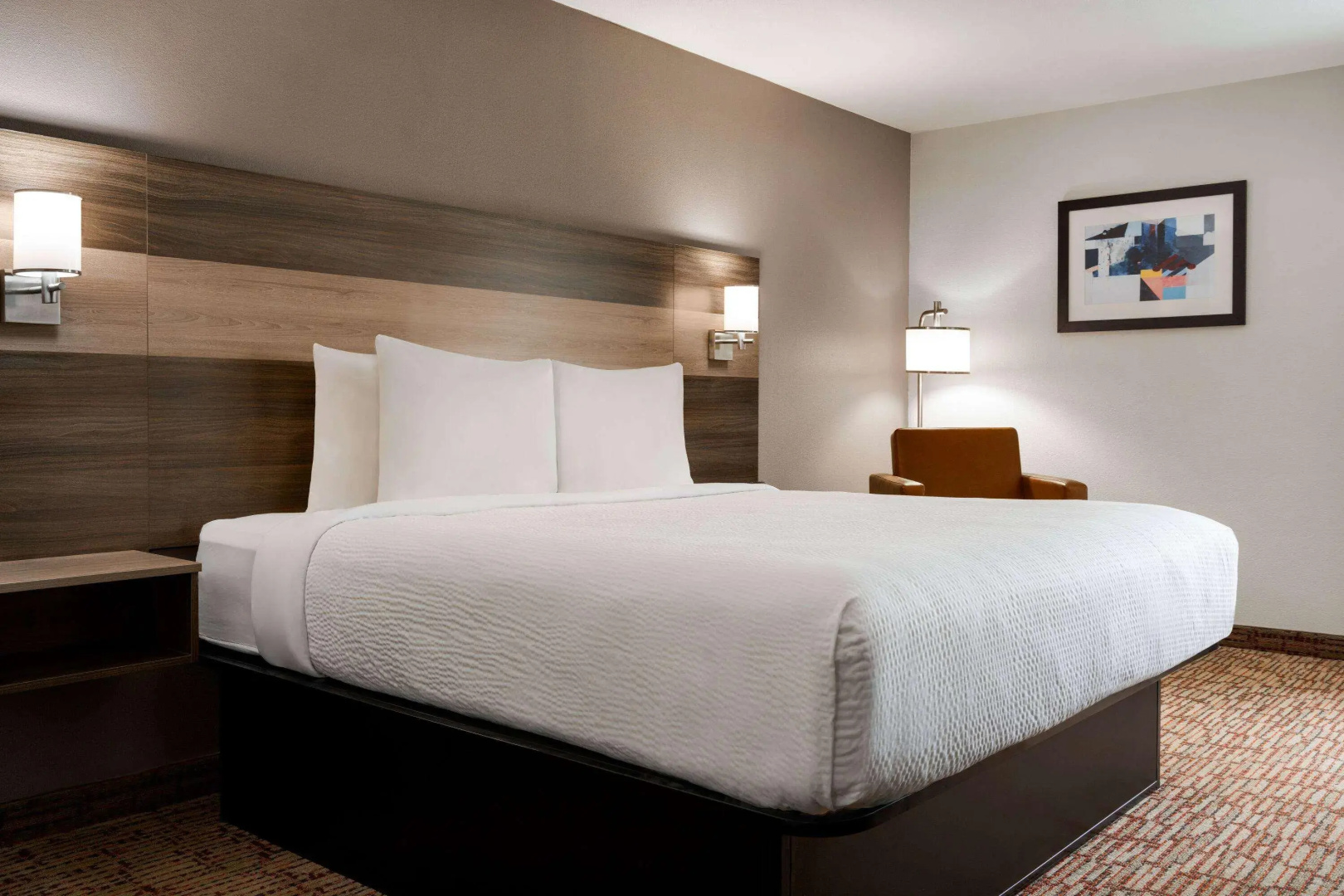 Garner Hotel August West by IHG