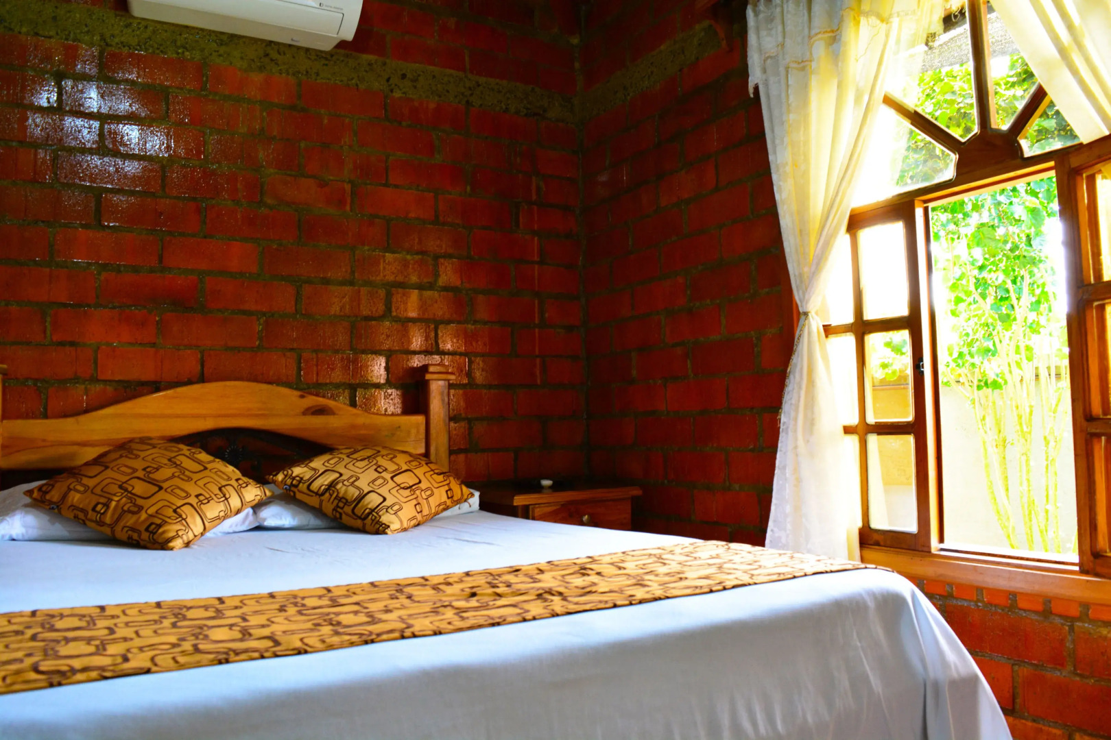 Hostal Valle De Las Camelias