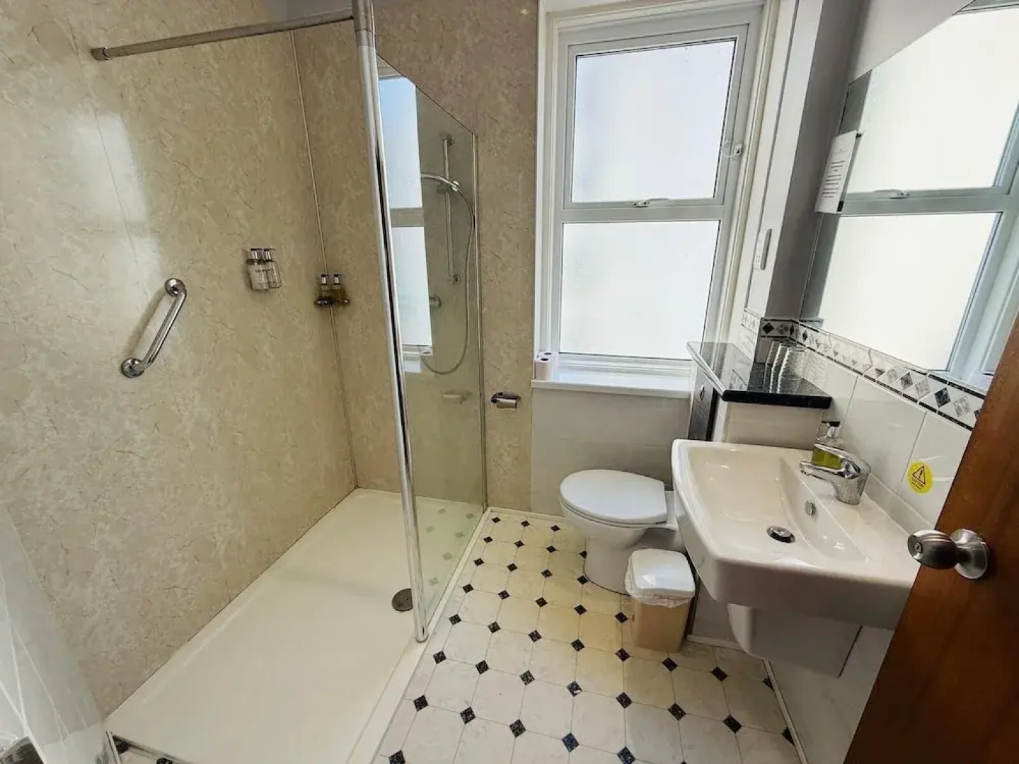 New Wilmington Hotel