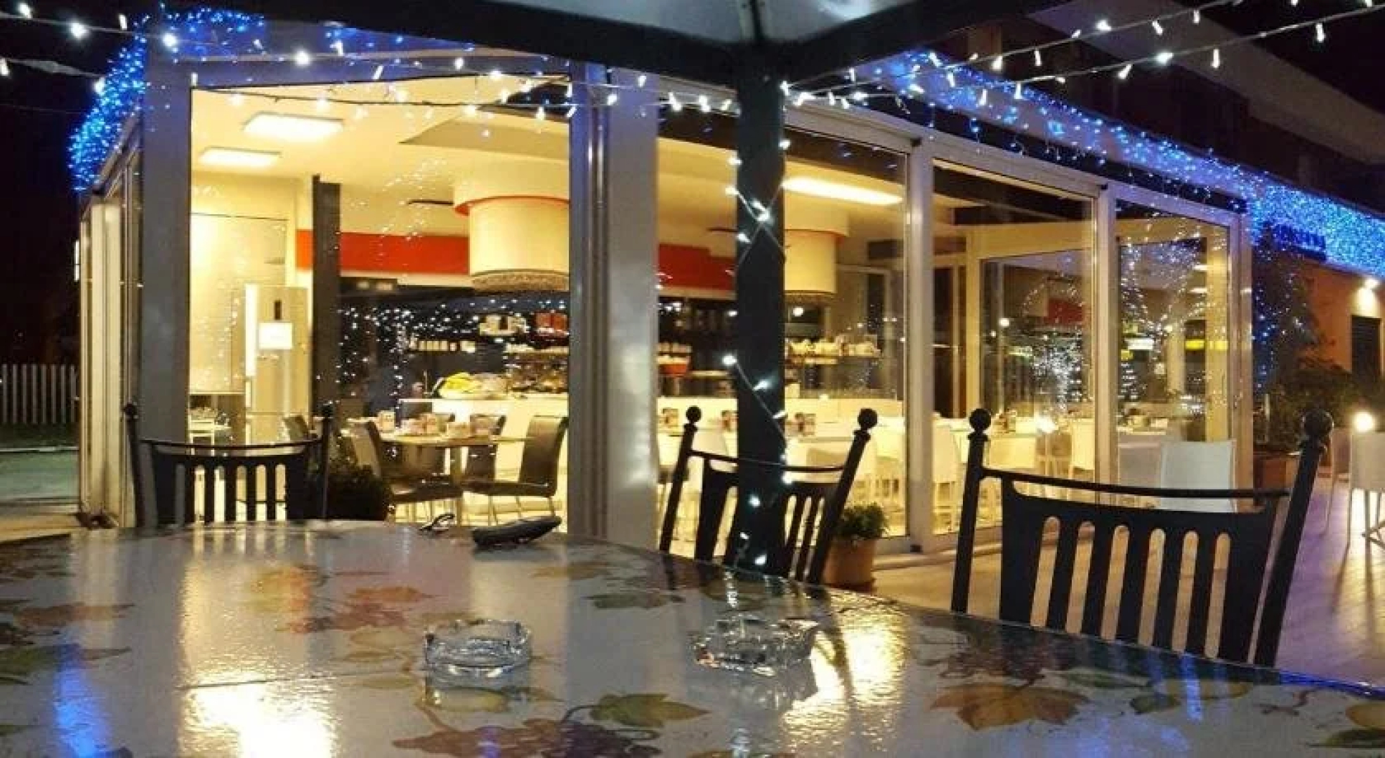 Hotel Elys