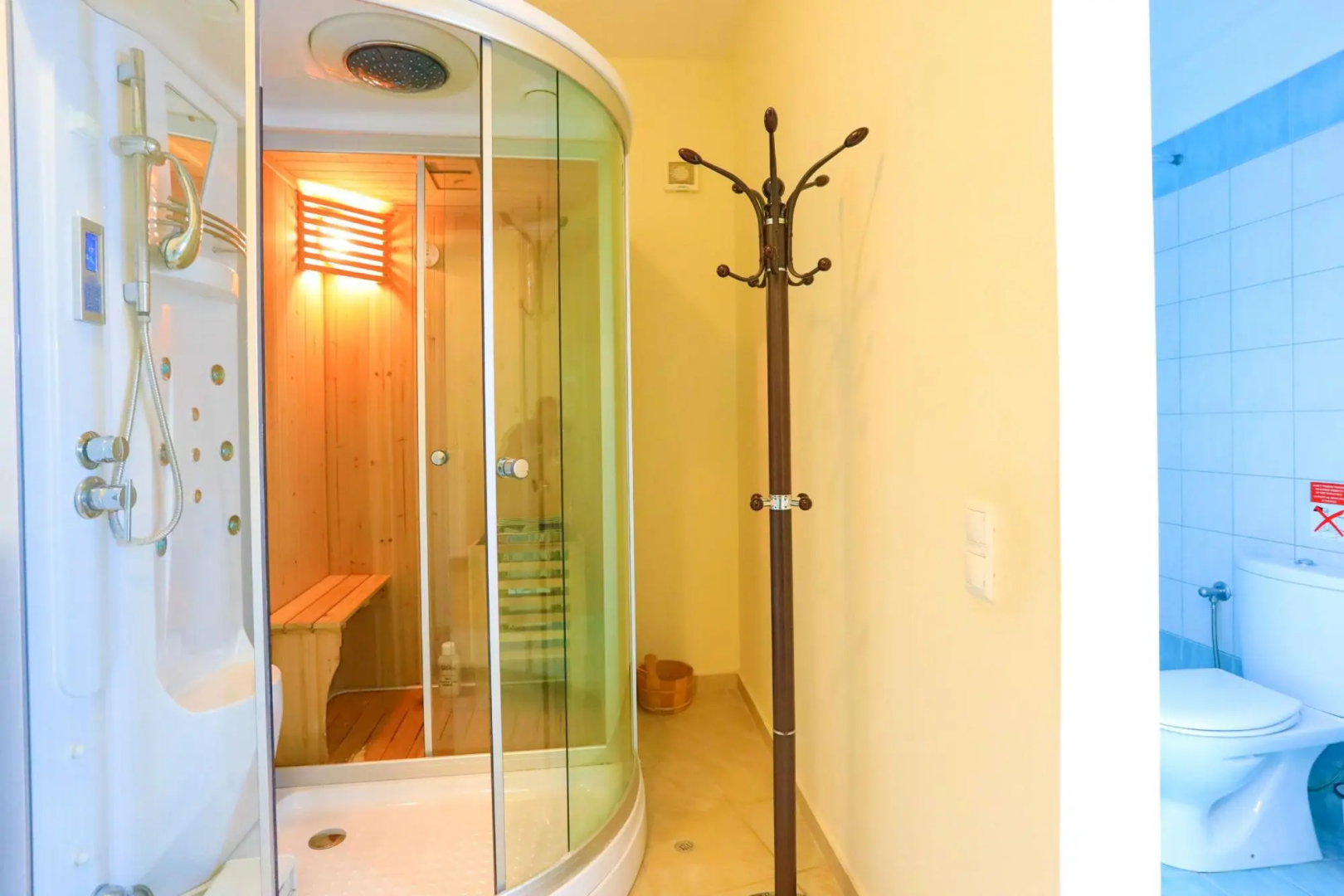 Captain Alex Villa Dio