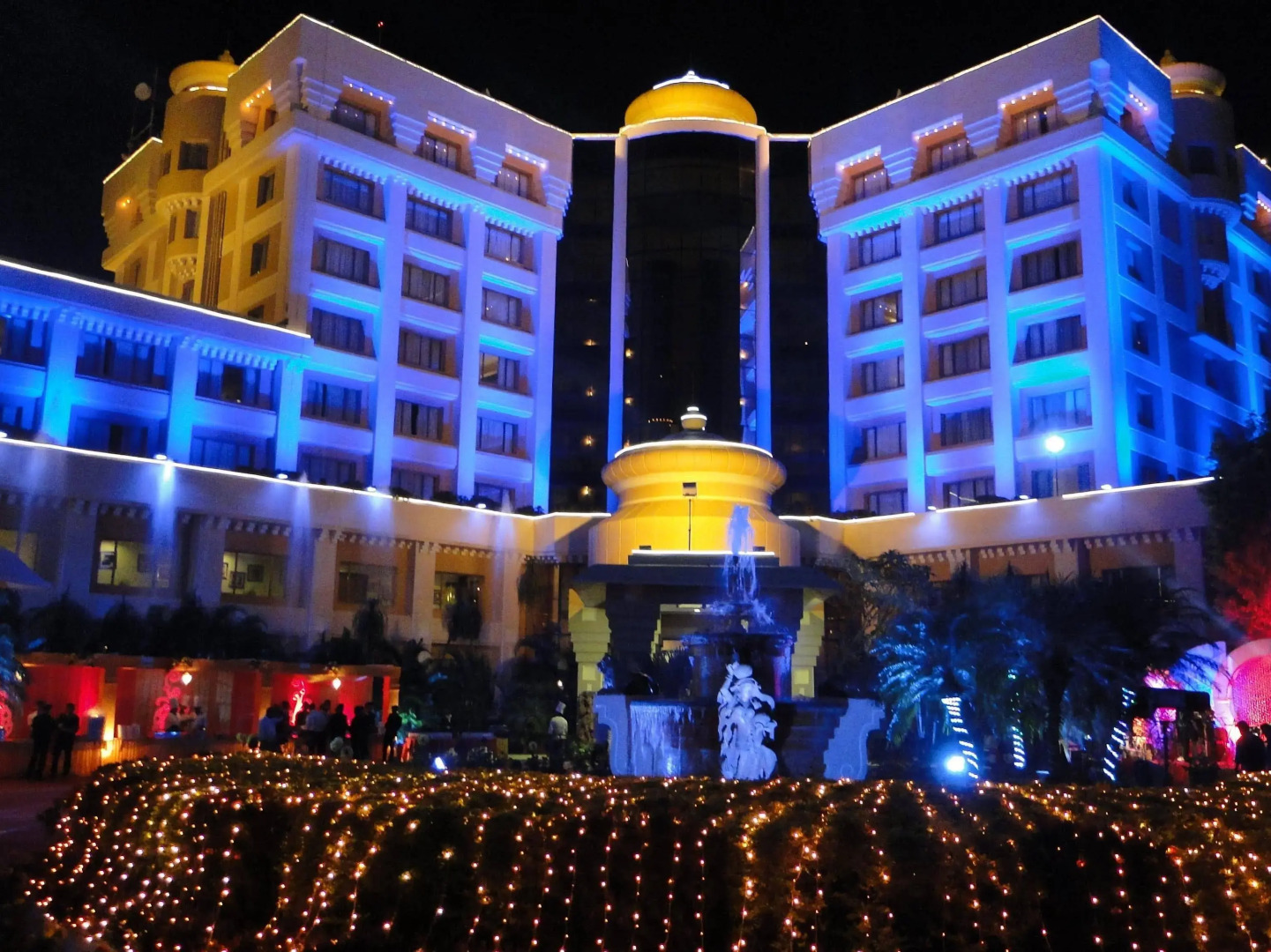 Hotel Swosti Premium