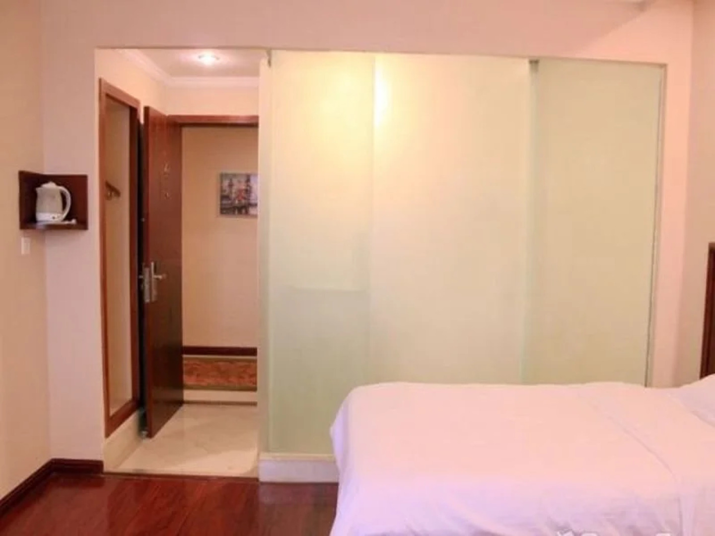 GreenTree Inn Jiangsu Zhenjiang Yidu Building Materials City Express Hotel