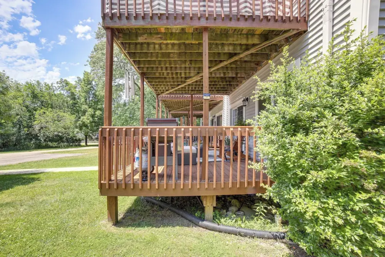 Walk to Lake Michigan - South Haven Condo!