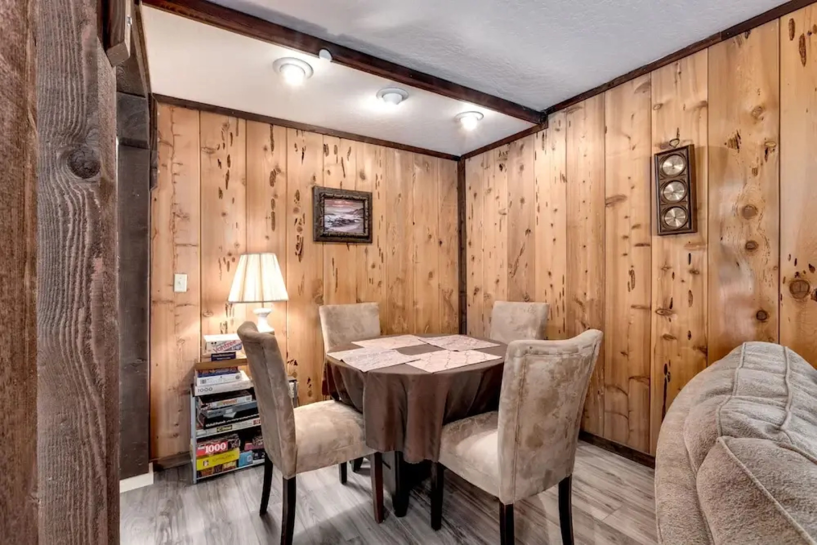 Snowflake Chalet 2 Bedroom Condo