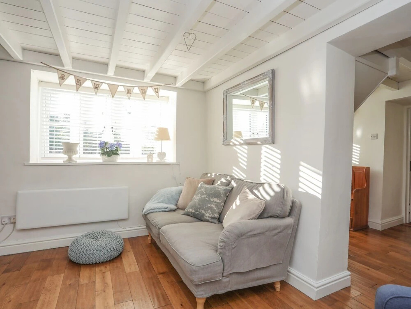 Erw Ddu - Tyn y Gongl