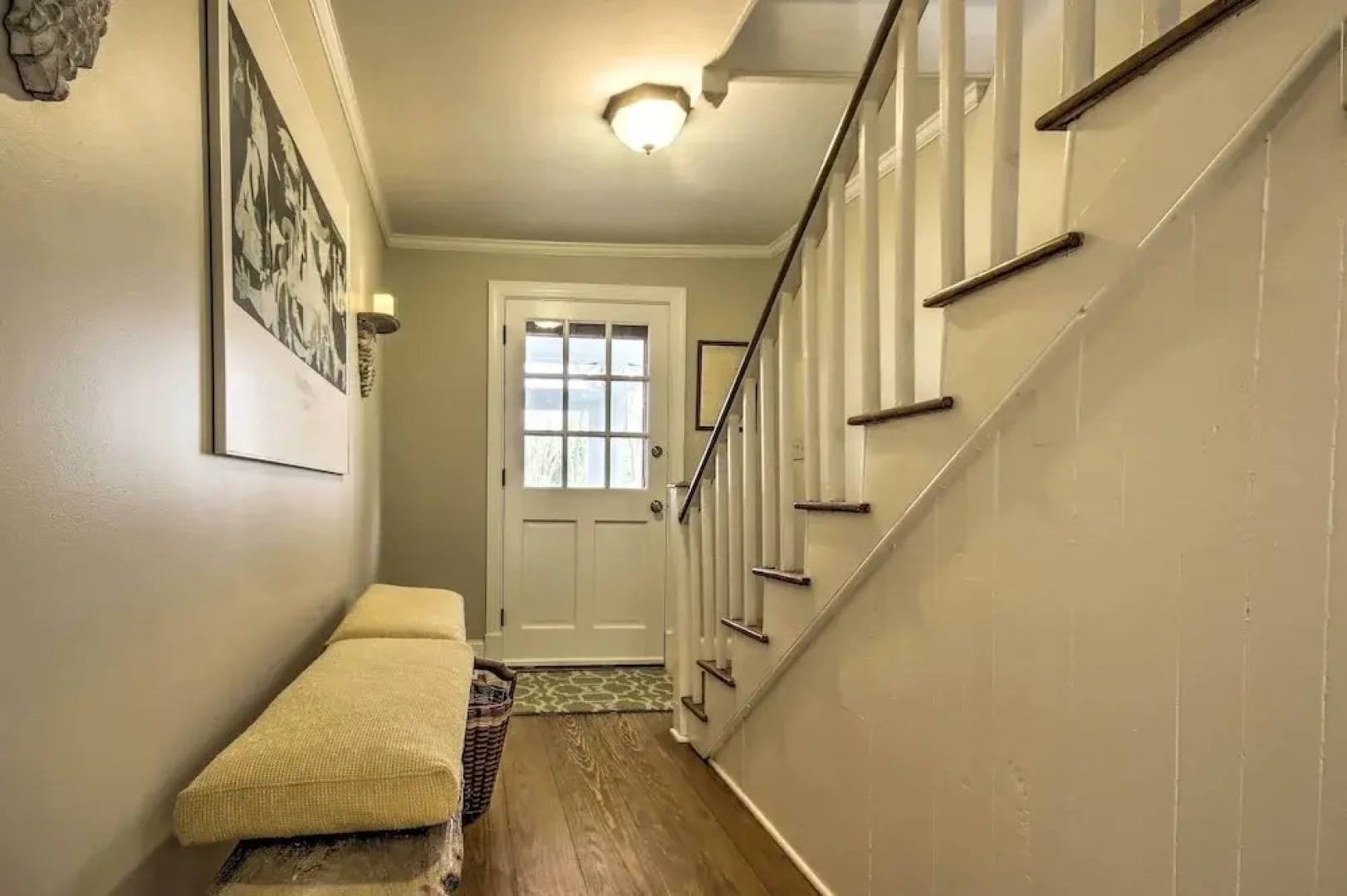 Historic Farmhouse w/ Chef's Kitchen Near Wineries
