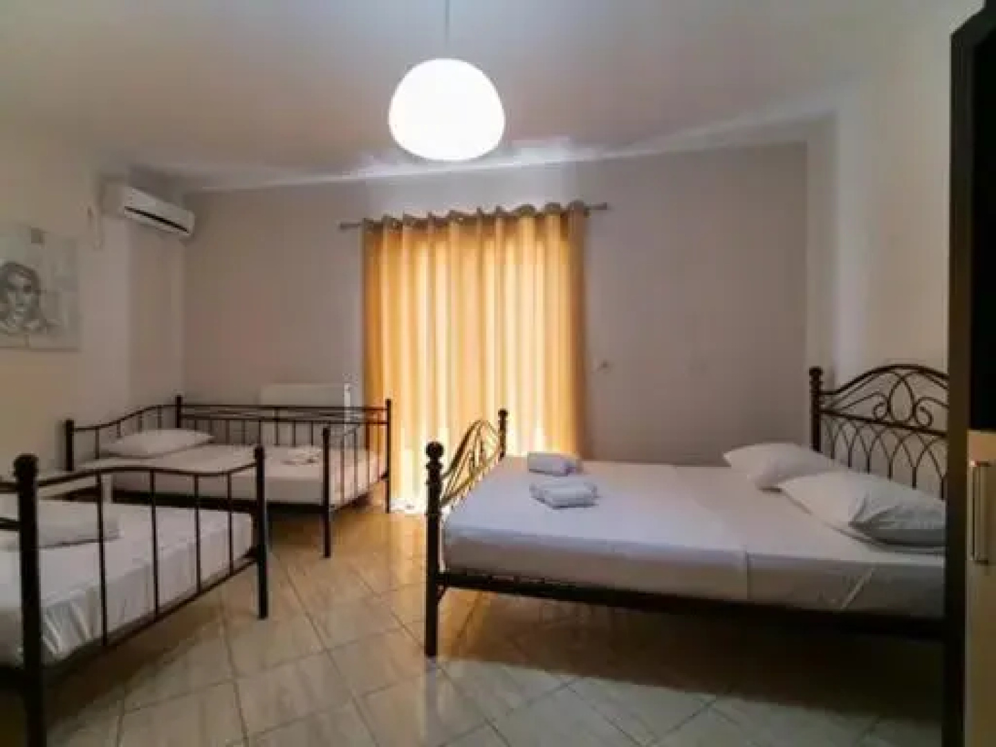 Vironas Rooms
