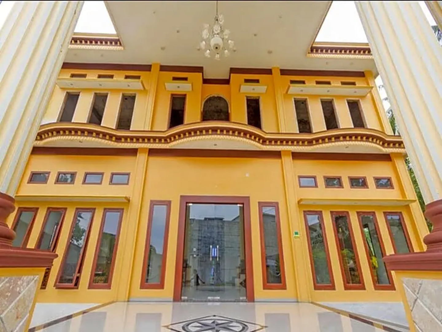 Karanggoso Indah Hotel