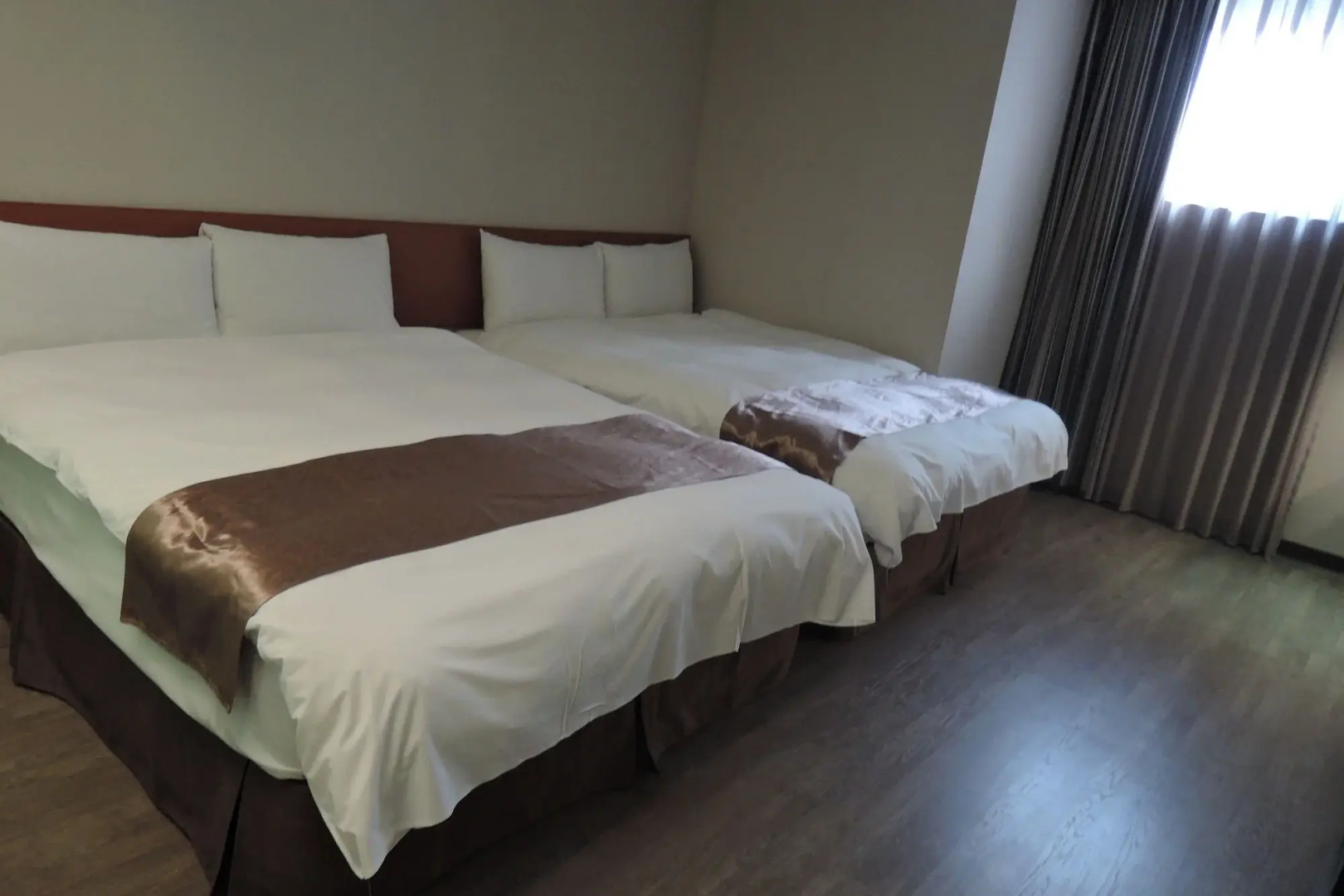 Travel Art Inn